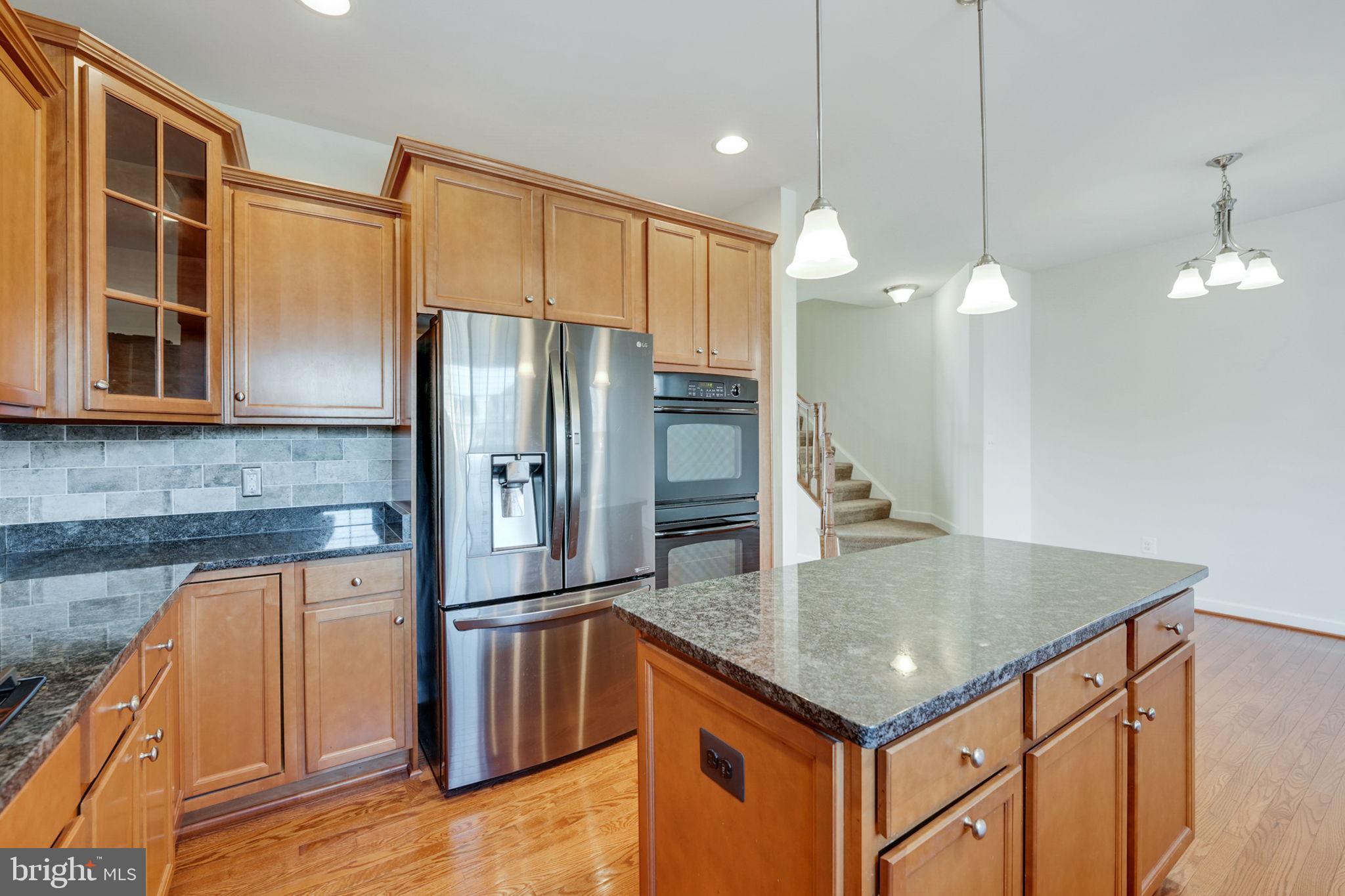 1606 Kinnaird TERRACE NE