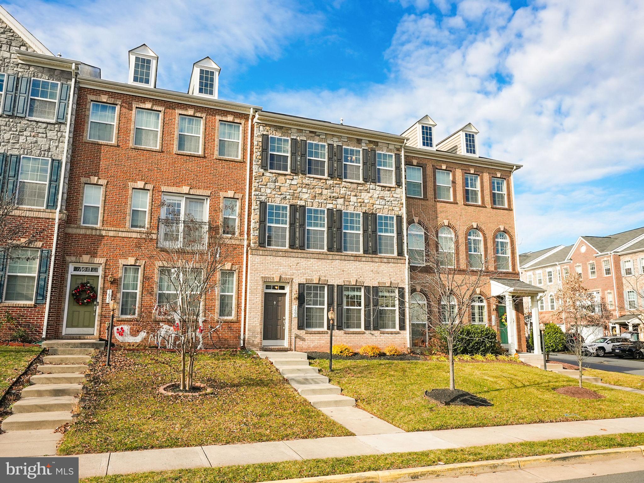 1606 Kinnaird TERRACE NE