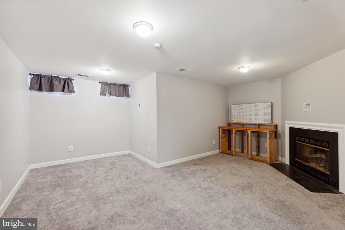 43400 Postrail SQUARE
