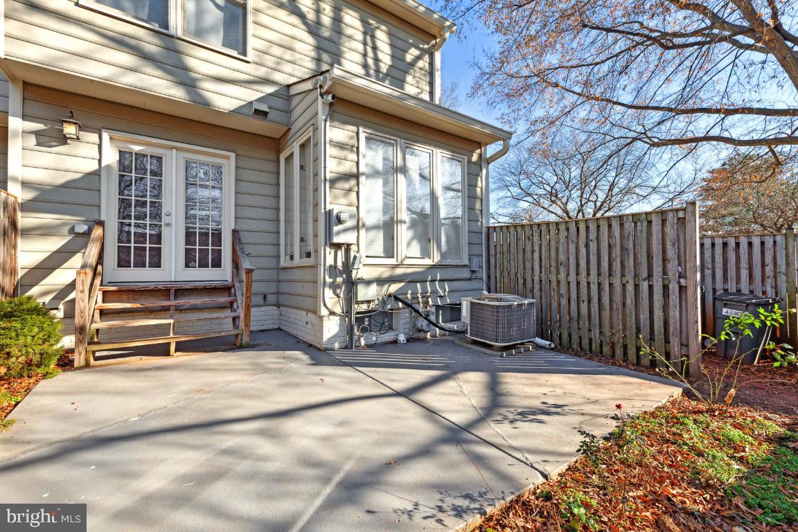 43400 Postrail SQUARE