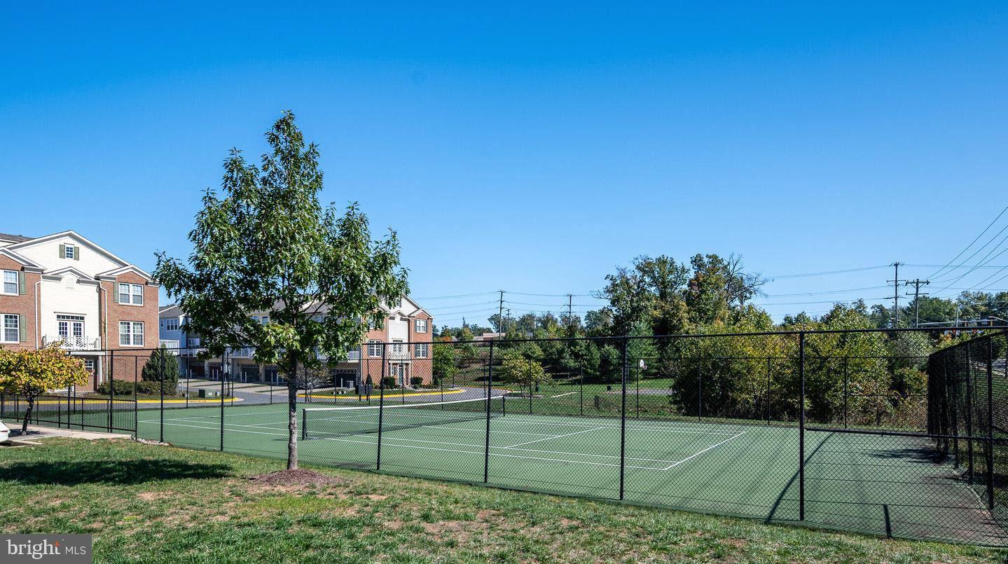476 Glade Fern TERRACE SE