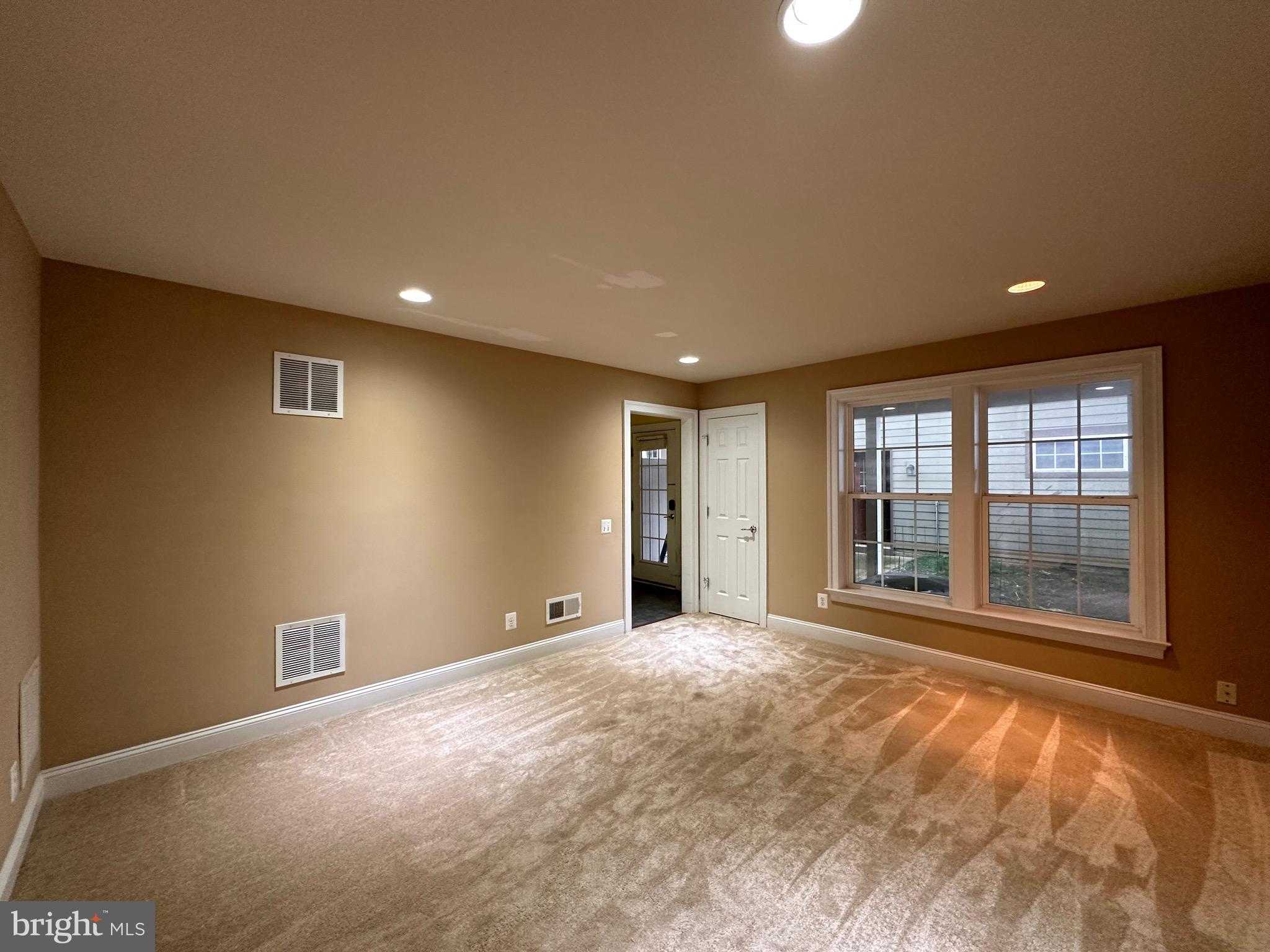 476 Glade Fern TERRACE SE
