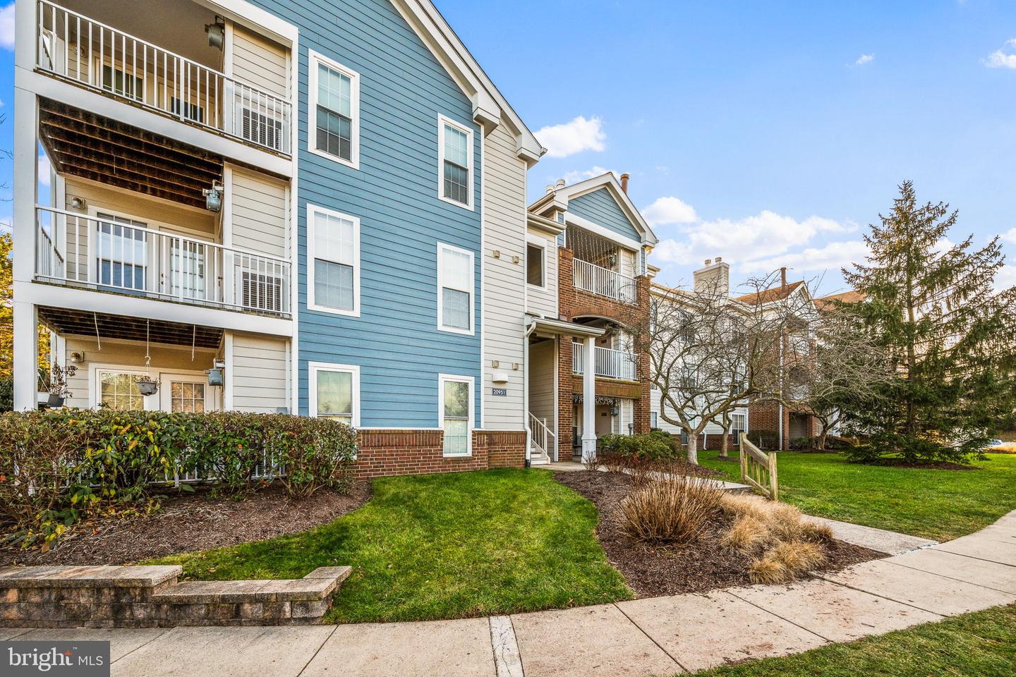 20951 Timber Ridge TERRACE Unit: 204