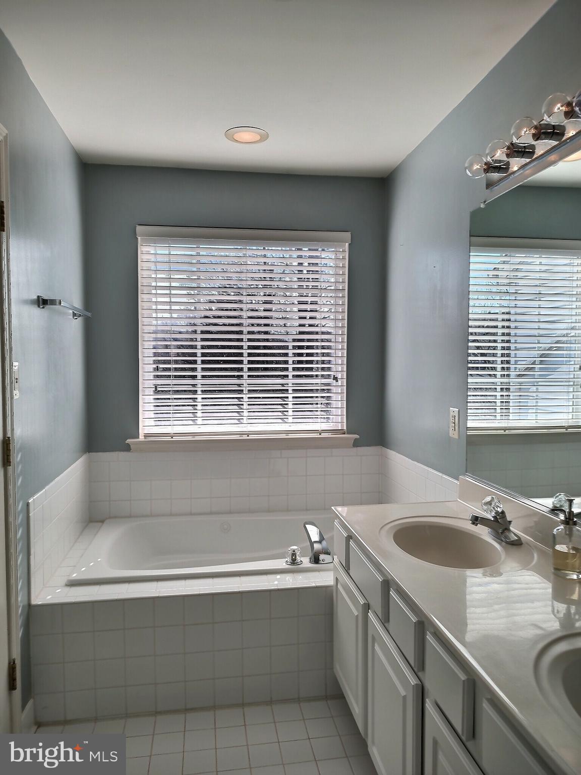 20522 Blue Heron TERRACE