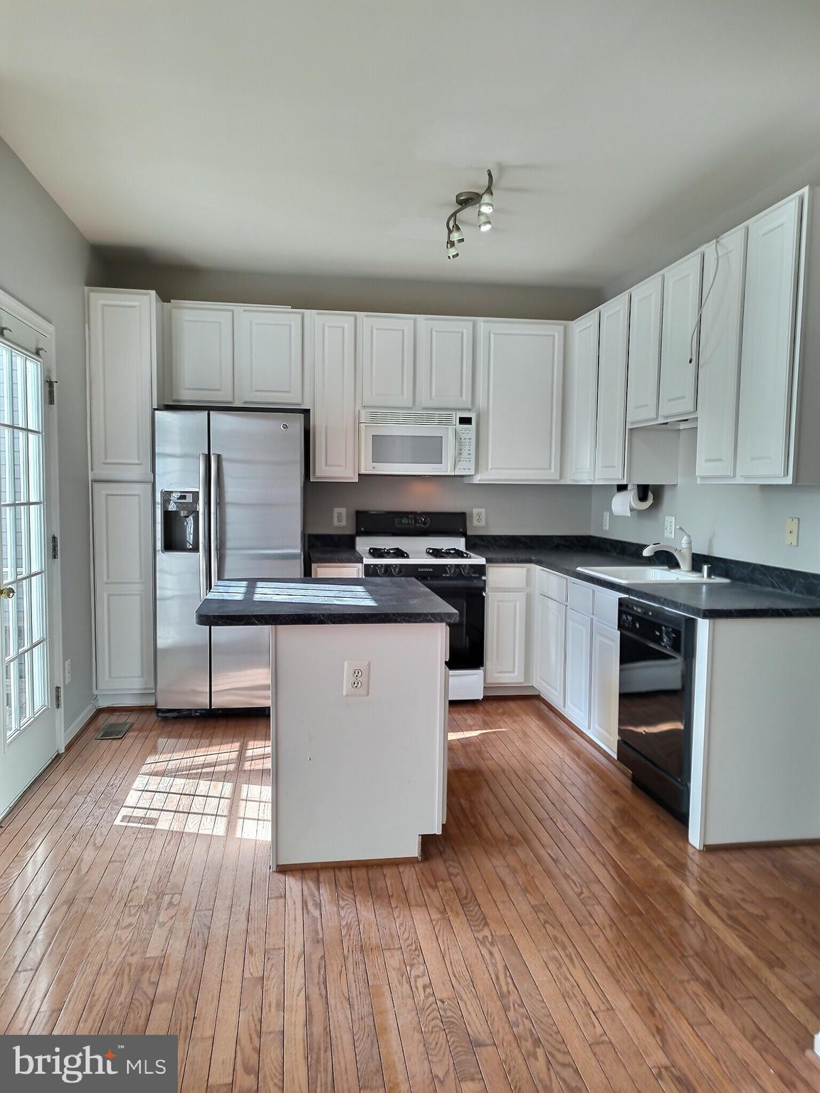 20522 Blue Heron TERRACE