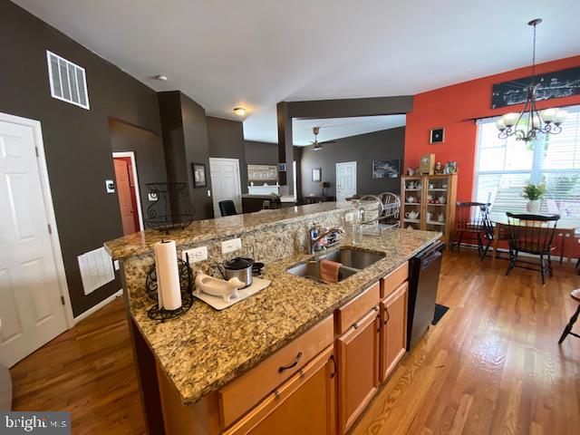 17571 Lethridge CIRCLE