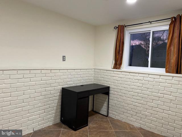 402 Kojun COURT