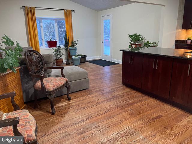 402 Kojun COURT