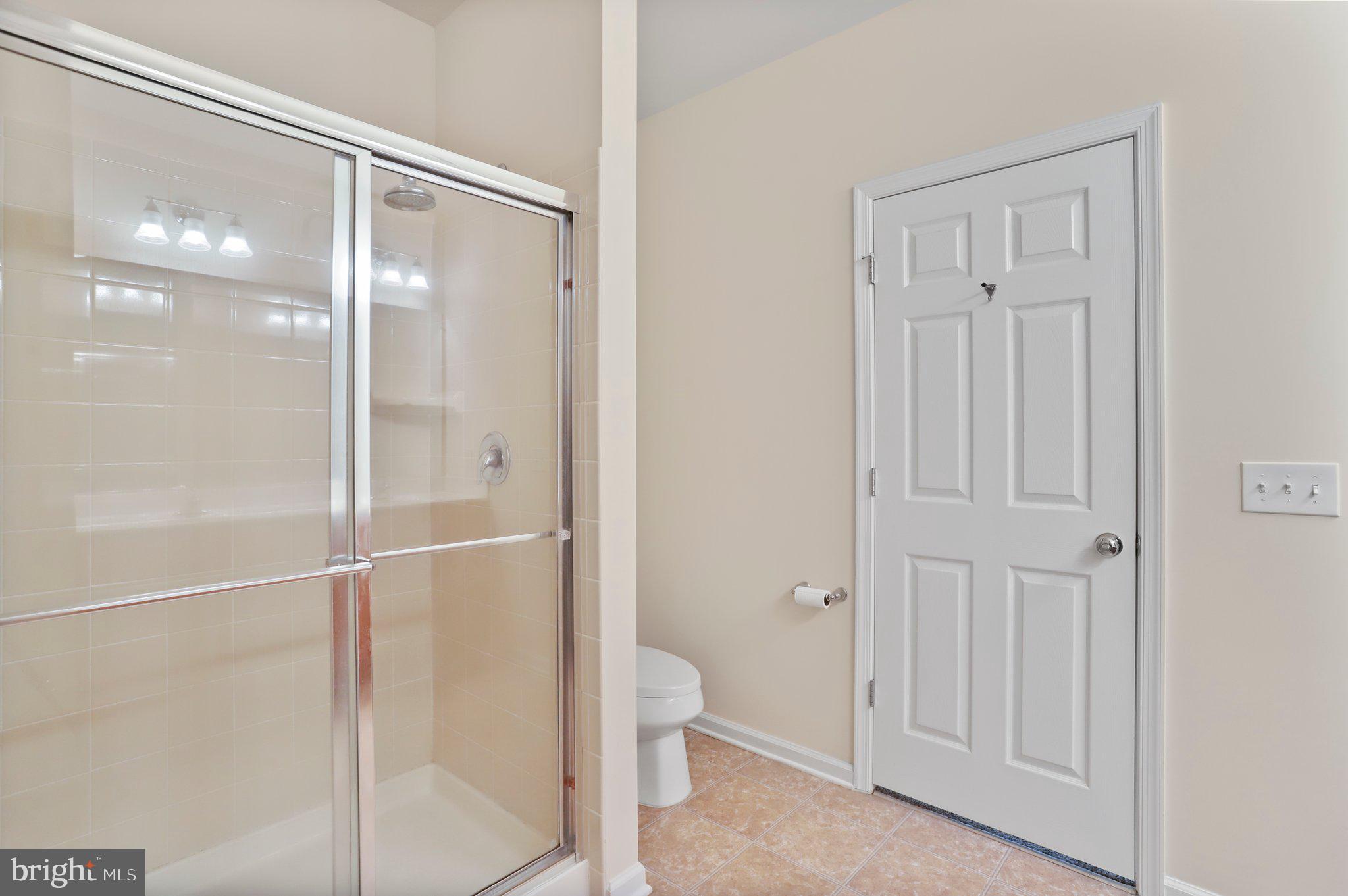 42827 Burrell SQUARE