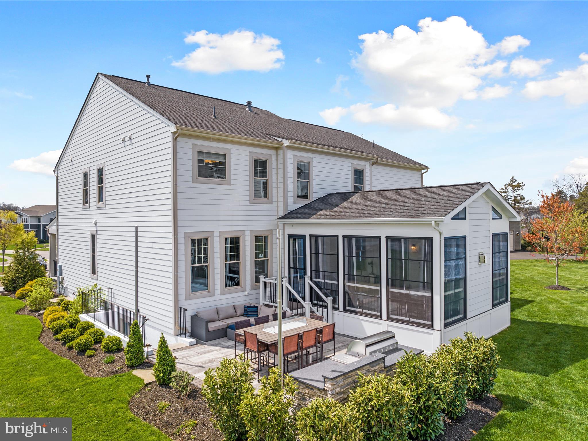 41569 White Yarrow Ct