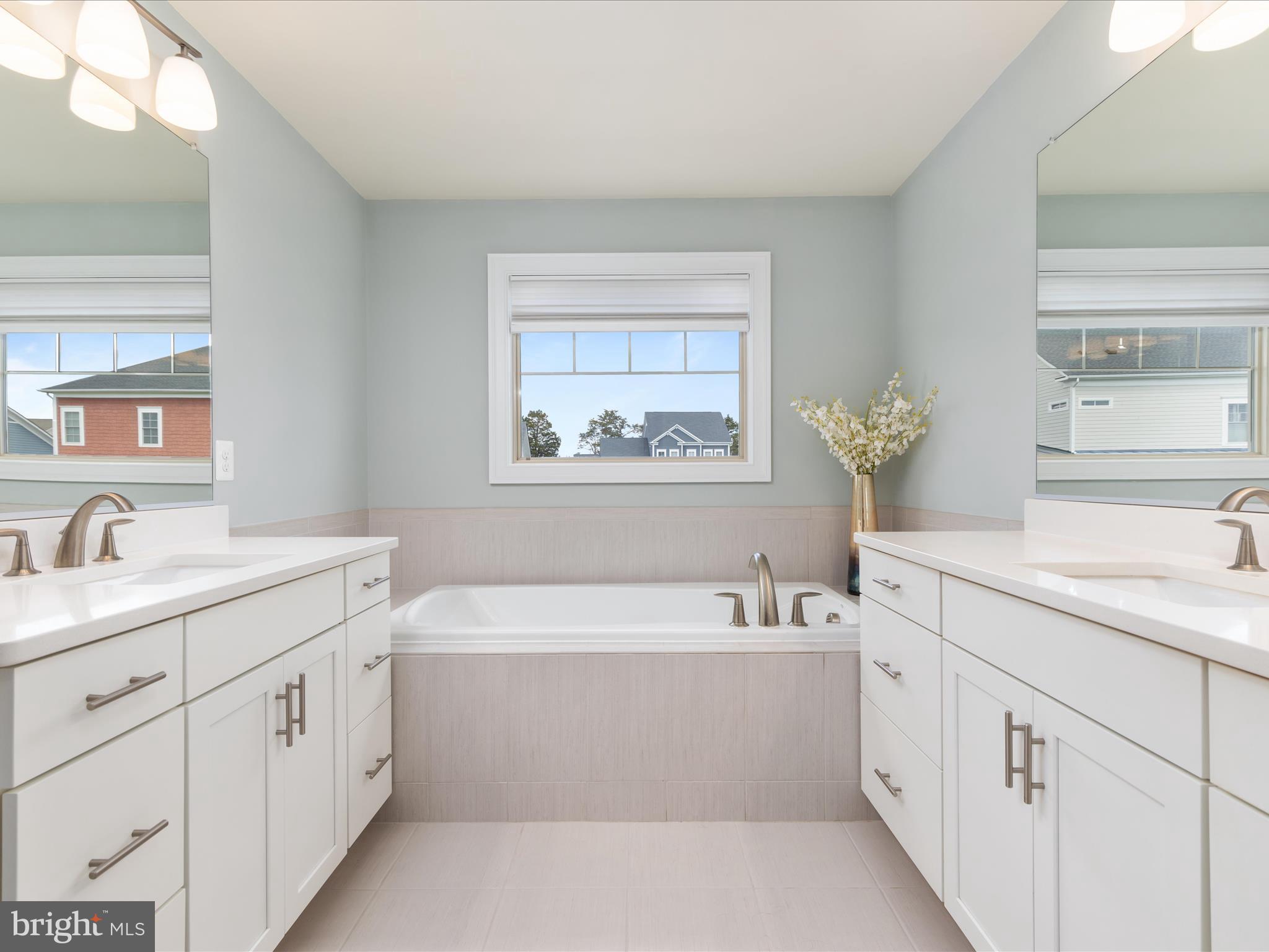 41569 White Yarrow Ct