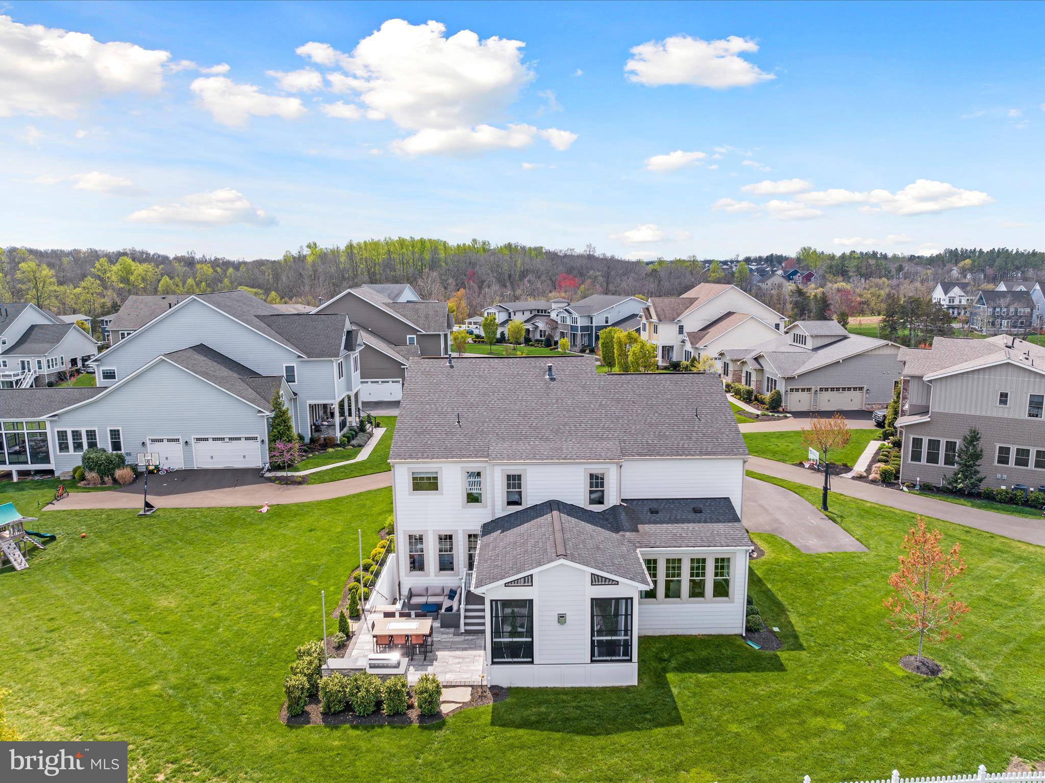 41569 White Yarrow Ct
