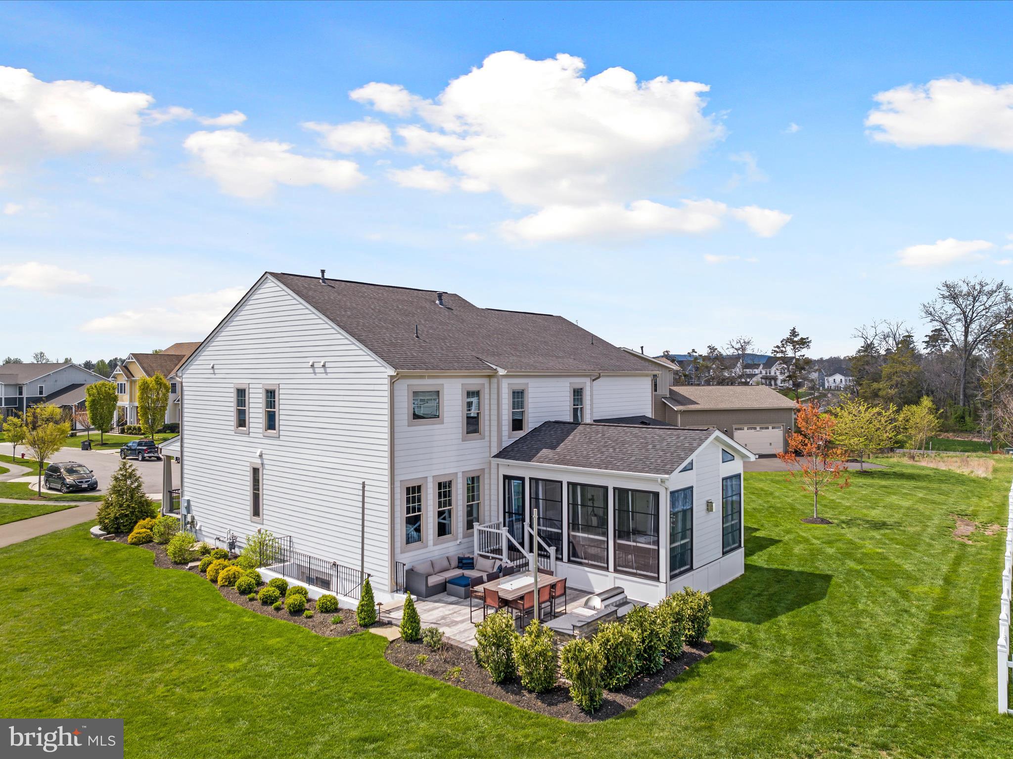 41569 White Yarrow Ct