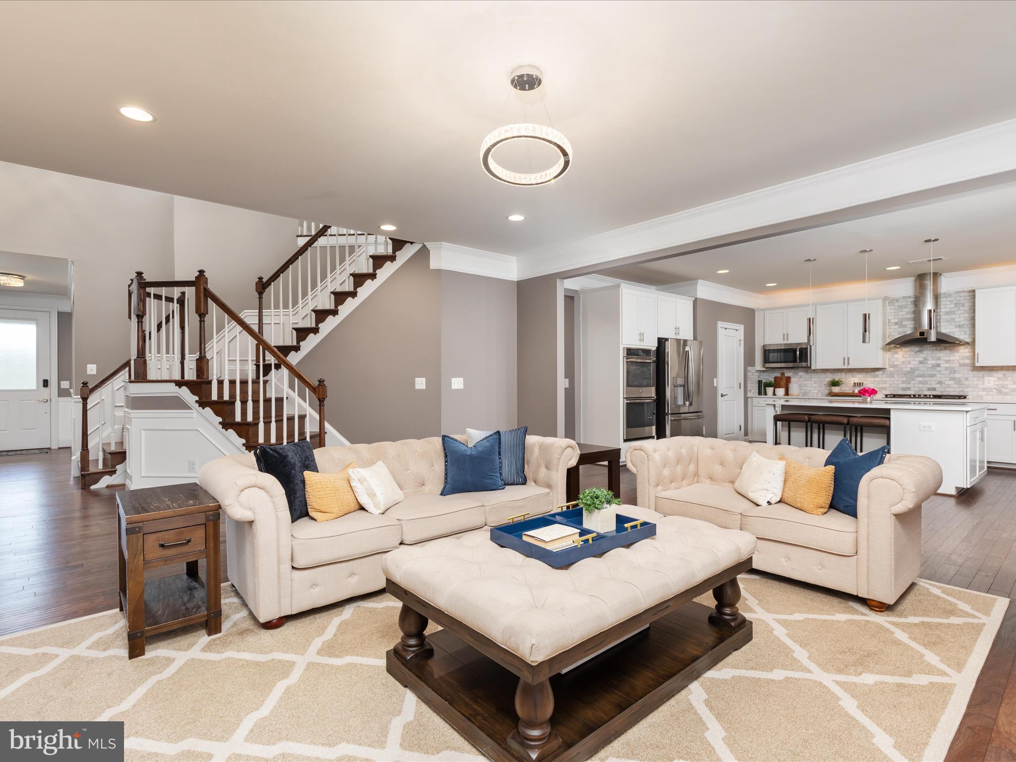 41569 White Yarrow Ct