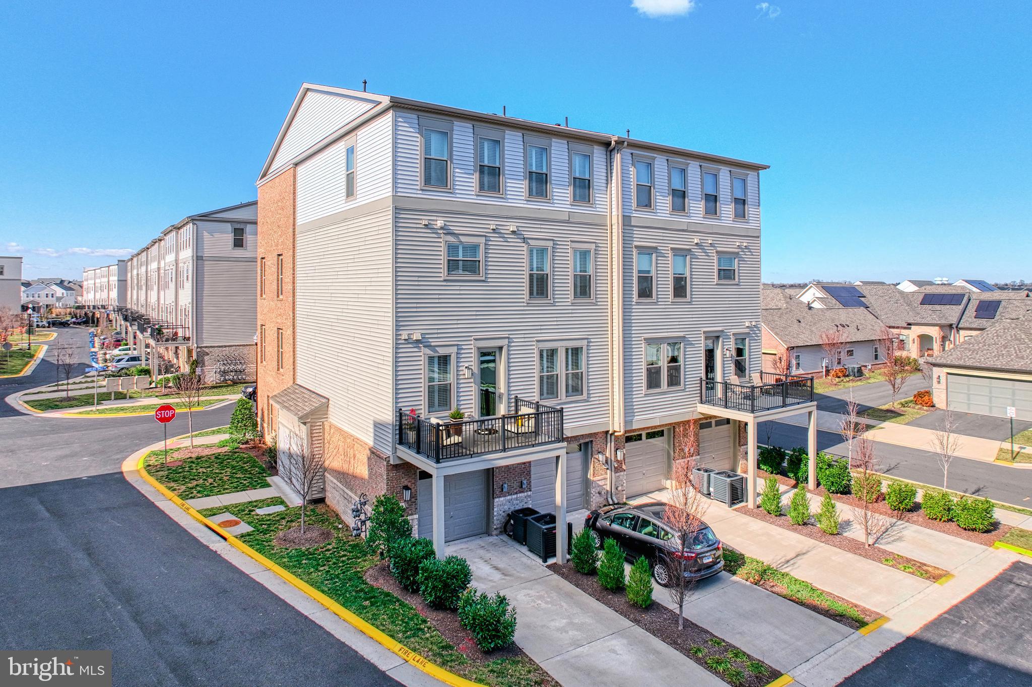 23612 Havelock Walk Ter