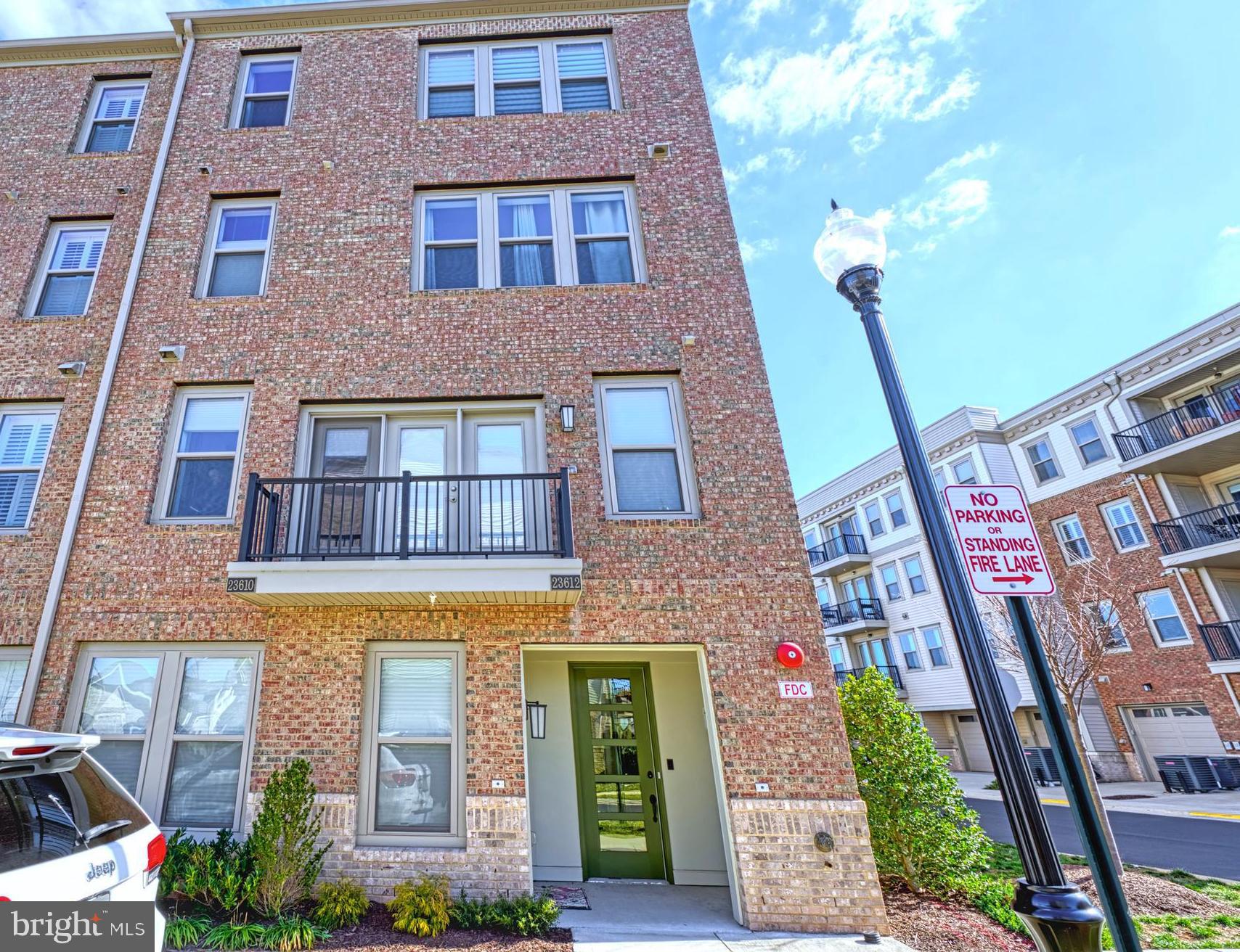 23612 Havelock Walk Ter