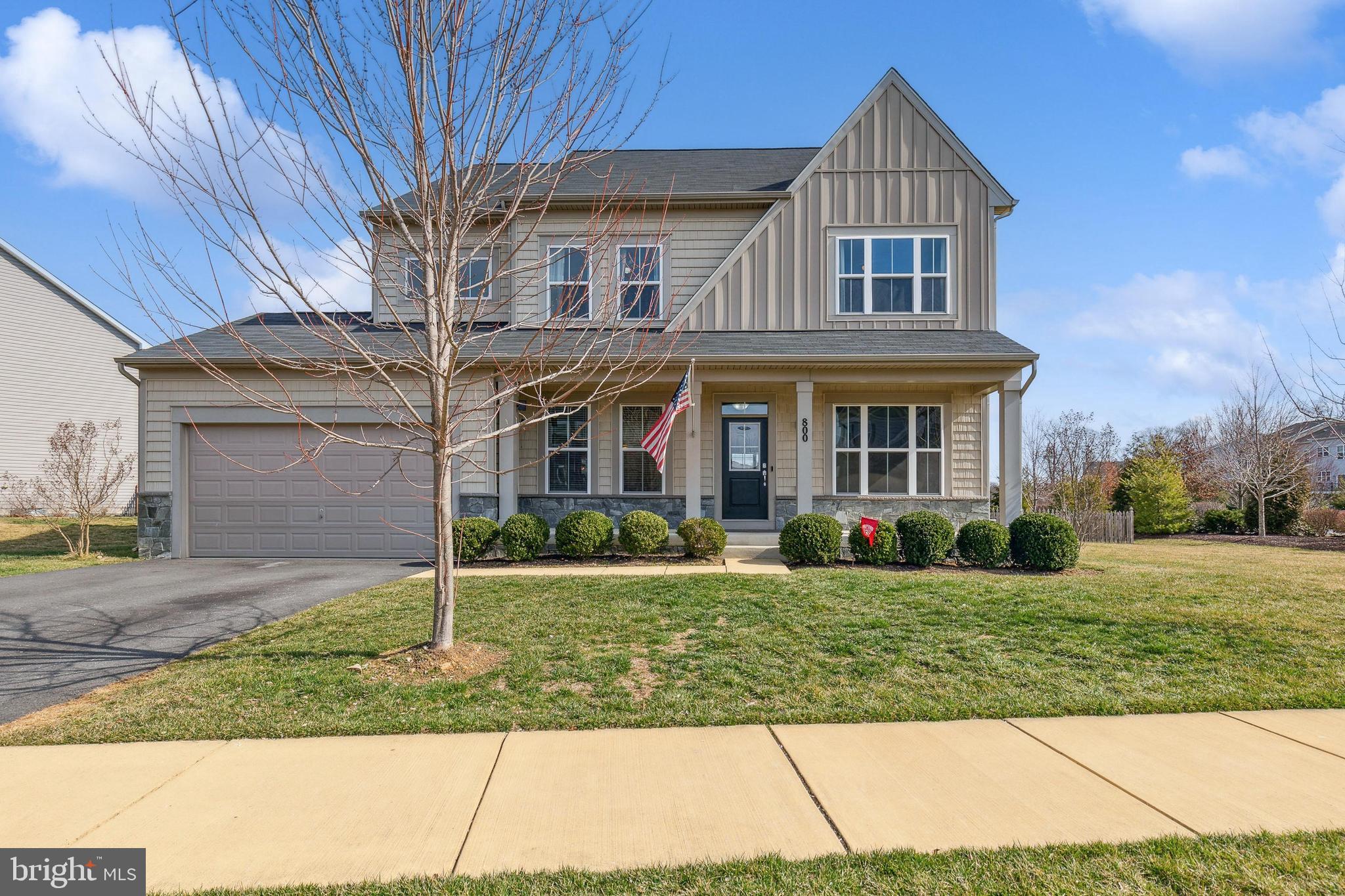 800 Dunraven Way