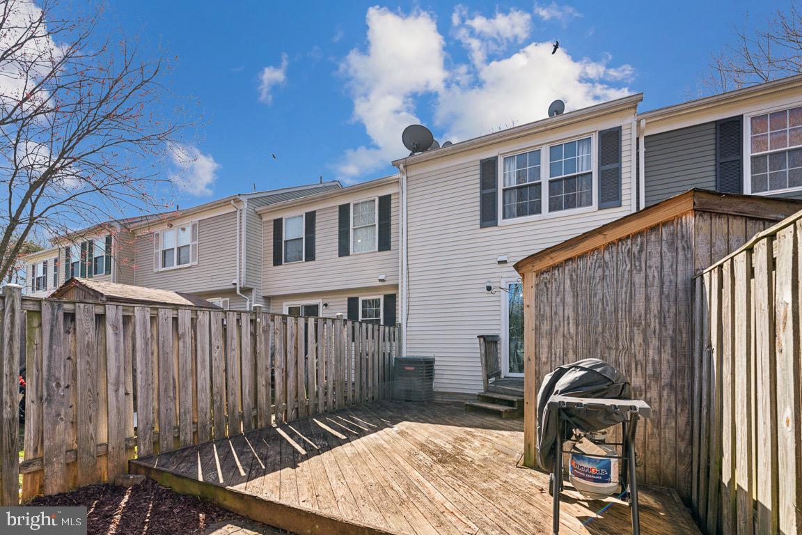 10 Southall Ct