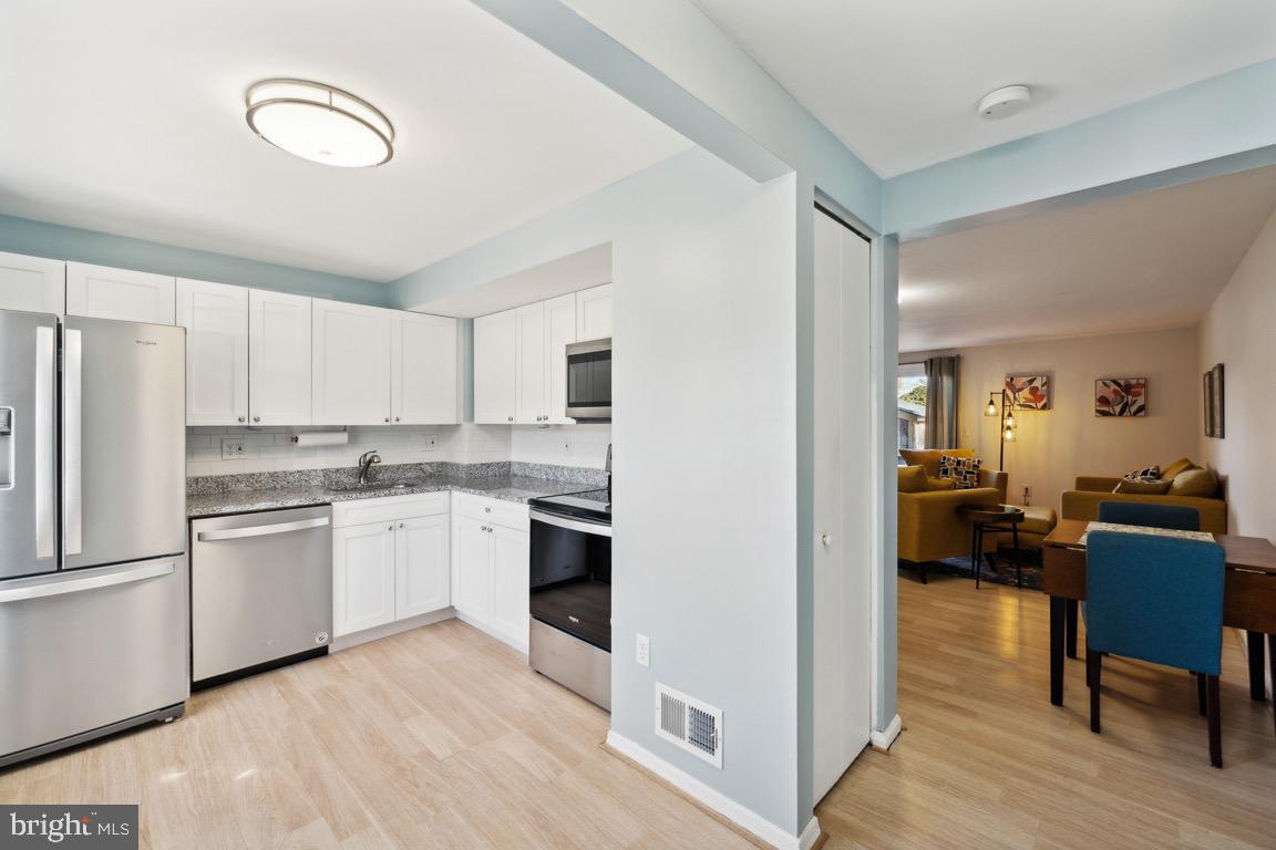 10 Southall Ct
