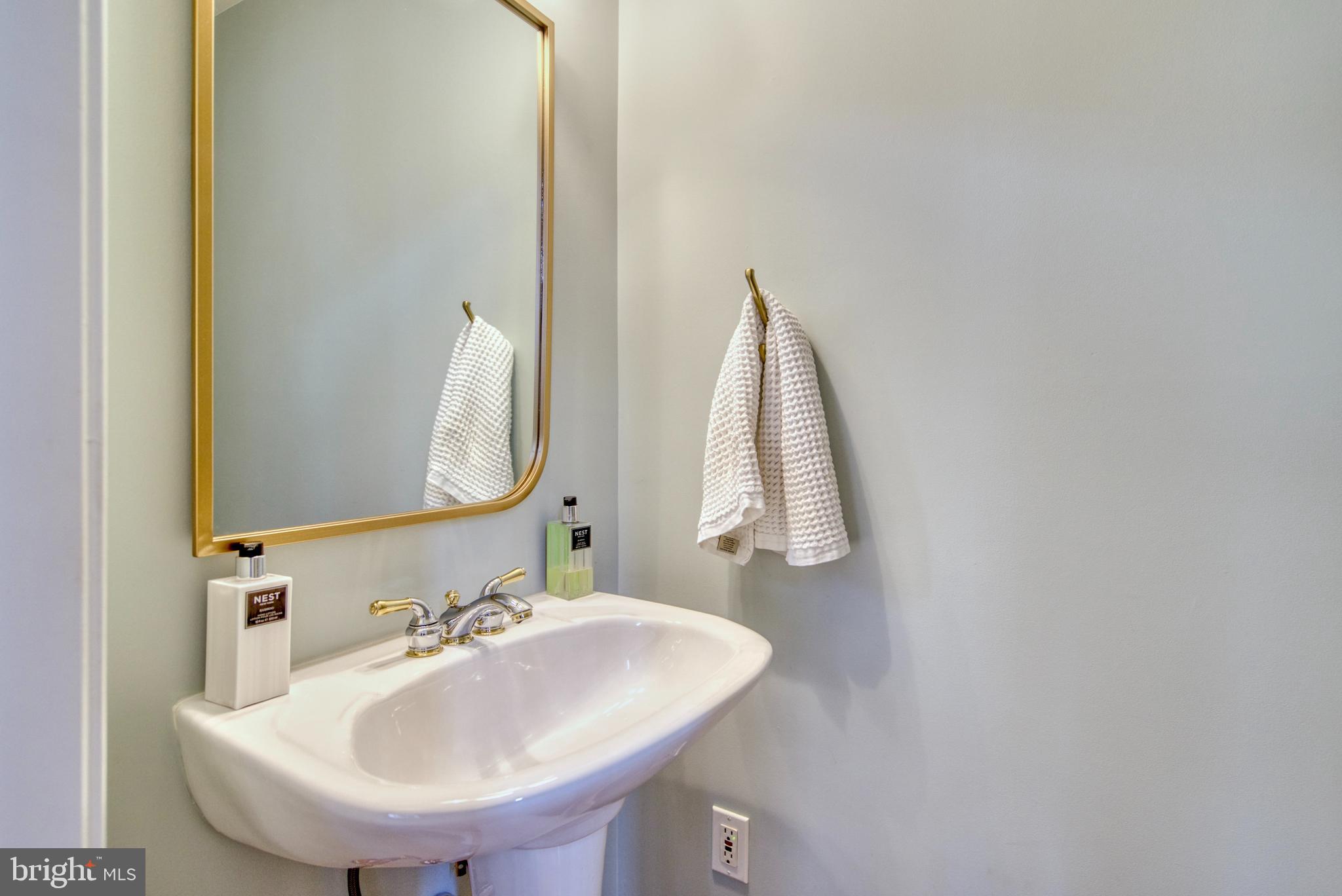 18505 Bear Creek Ter