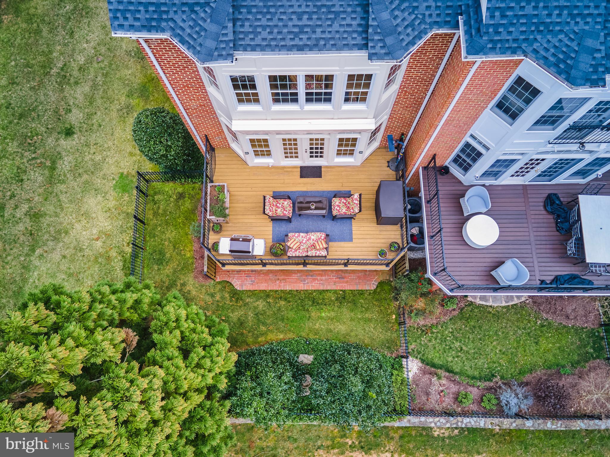 18505 Bear Creek Ter