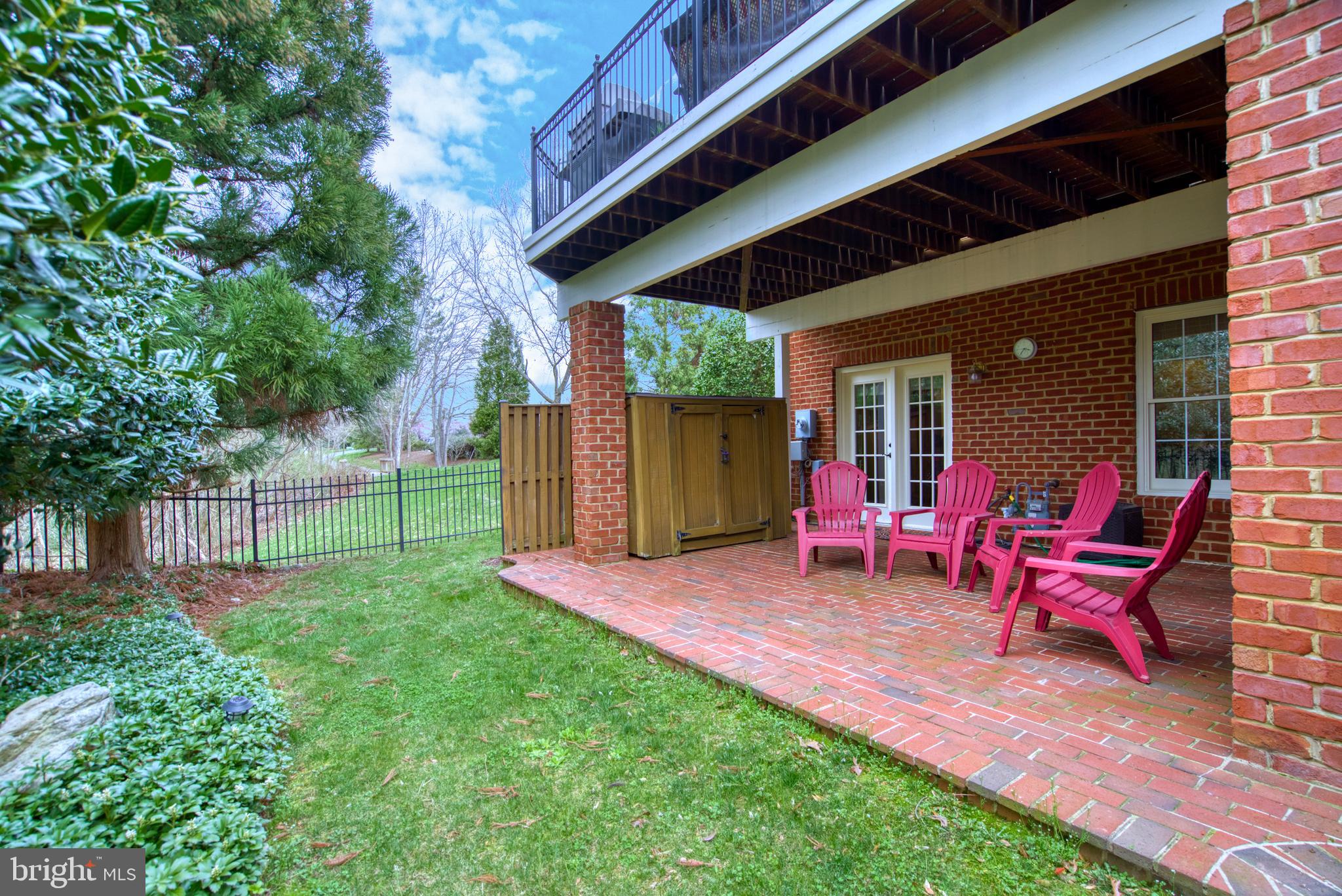 18505 Bear Creek Ter