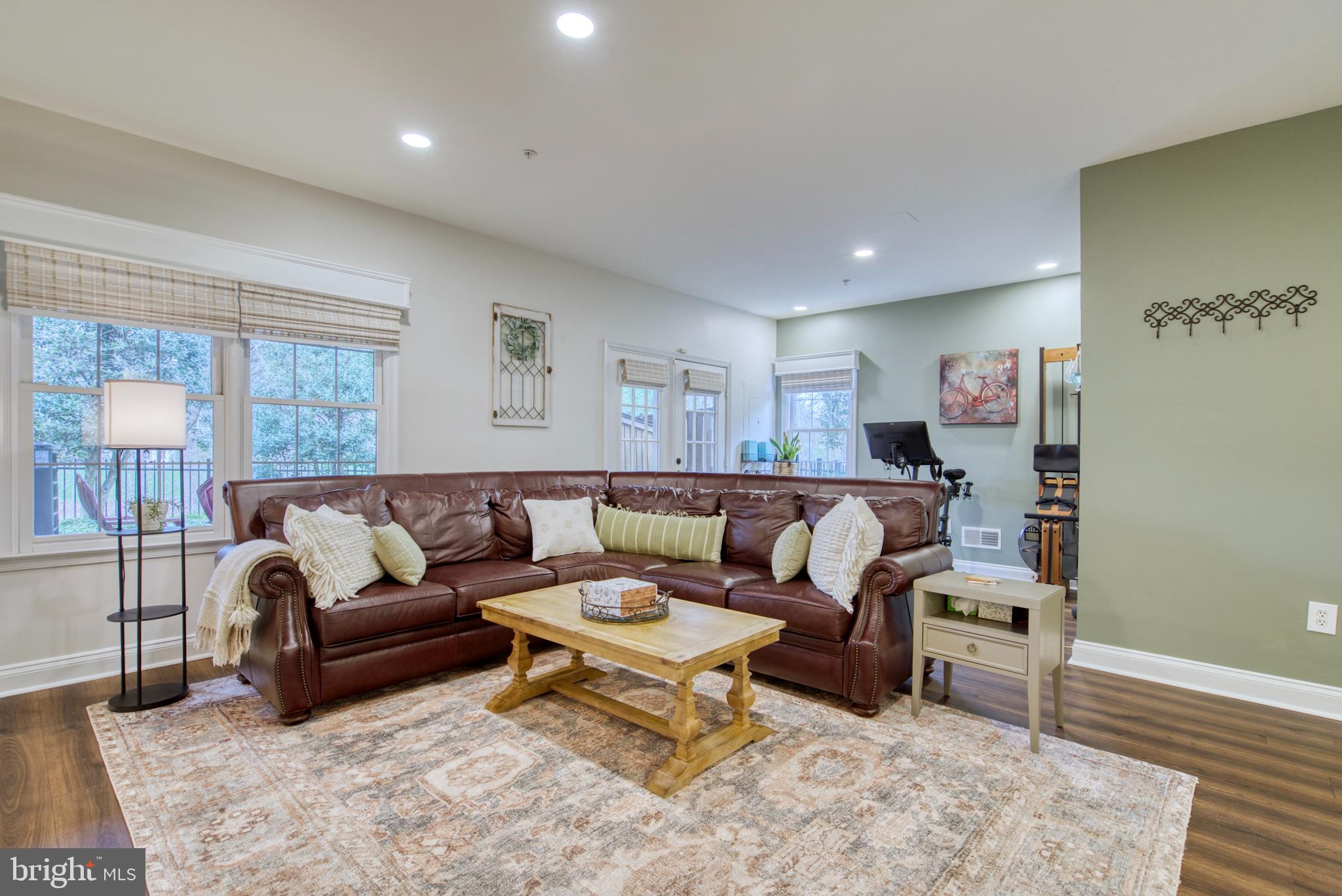 18505 Bear Creek Ter
