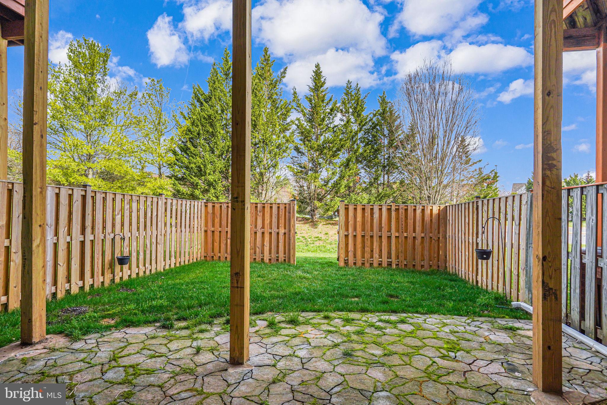 1506 Artillery Ter NE