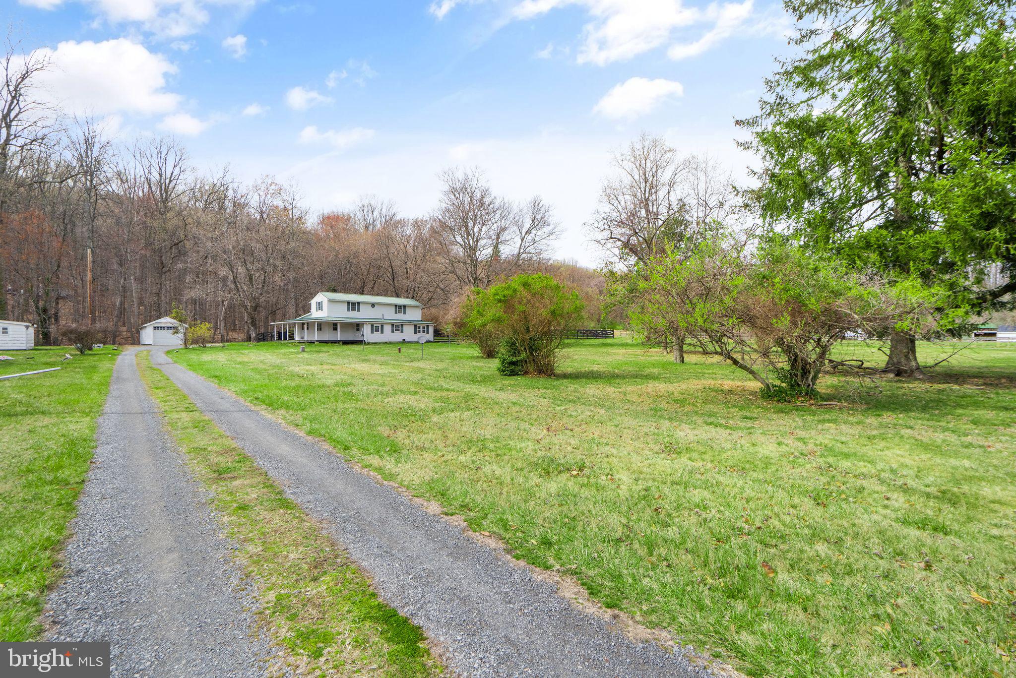 13757 MOUNTAIN ROAD