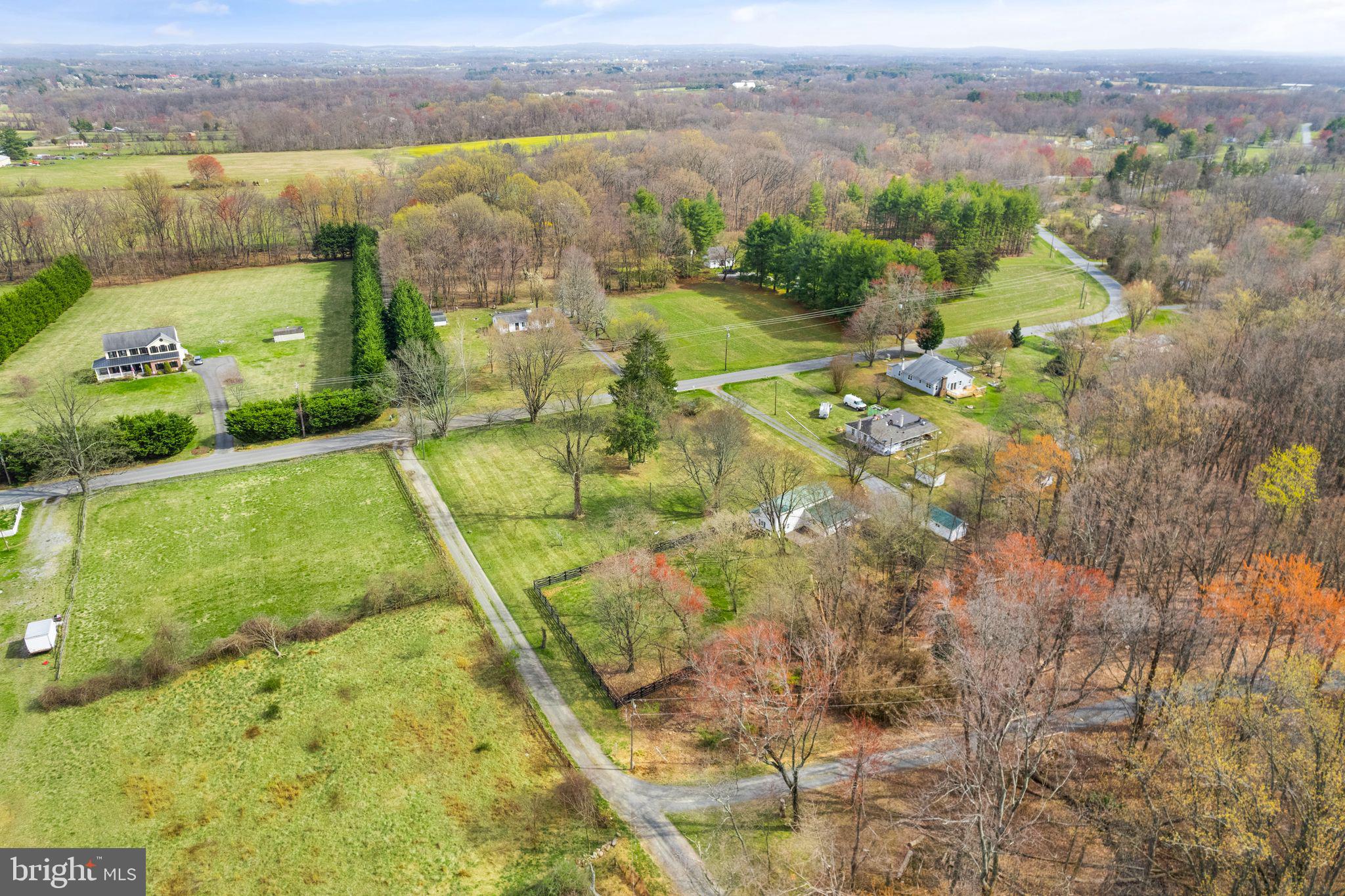 13757 MOUNTAIN ROAD