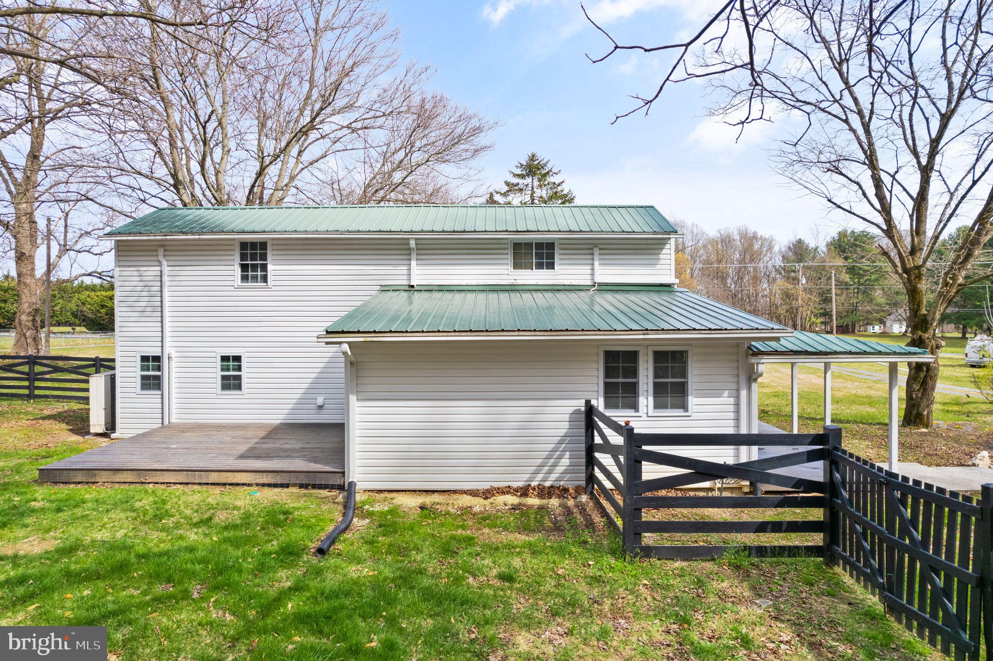 13757 MOUNTAIN ROAD