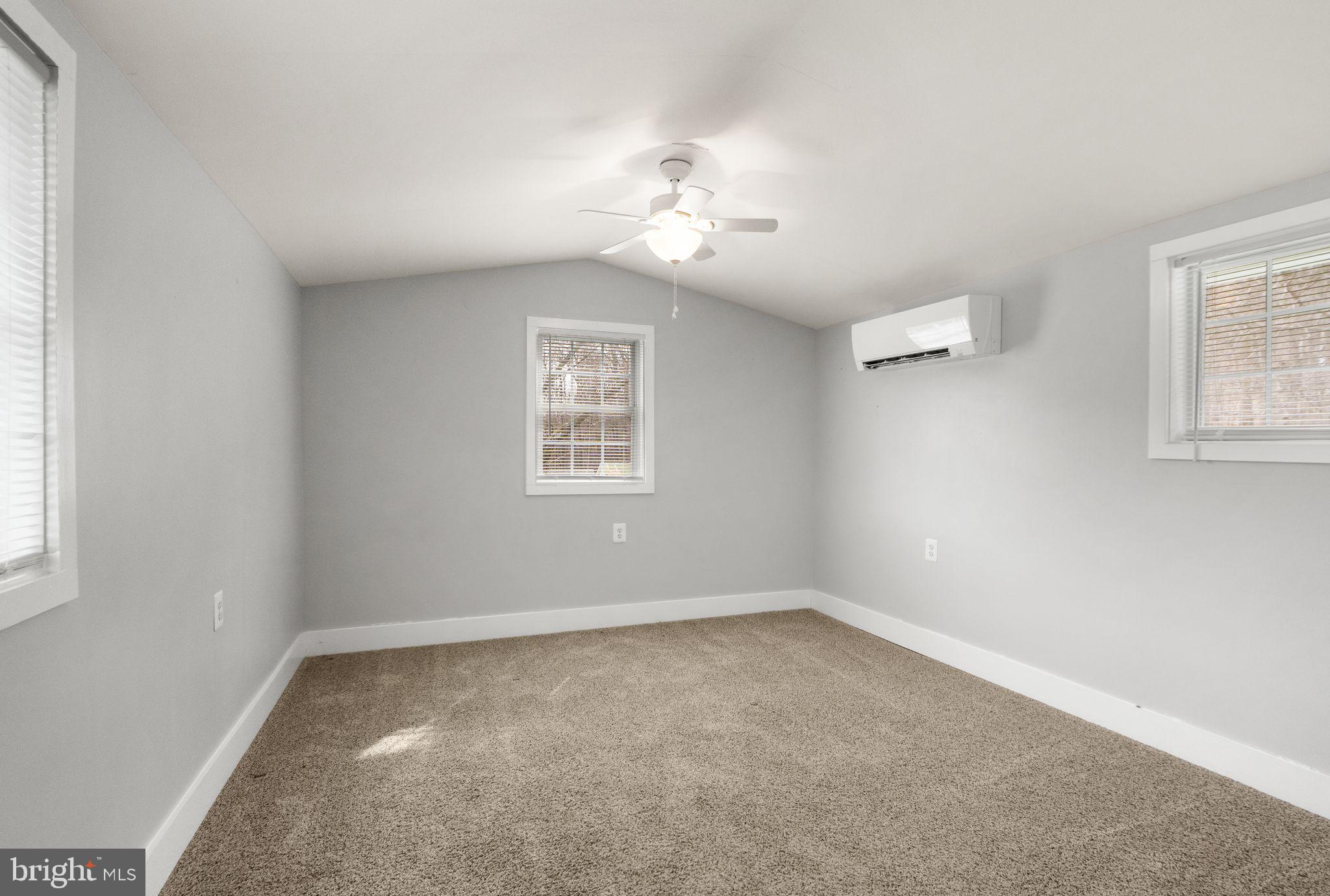 13757 MOUNTAIN ROAD
