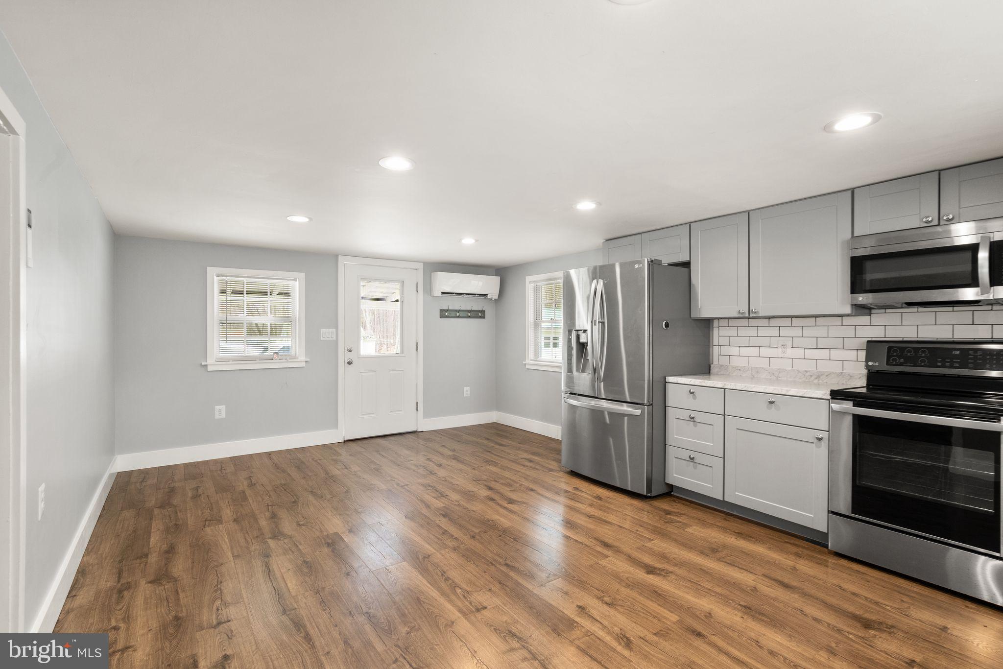 13757 MOUNTAIN ROAD
