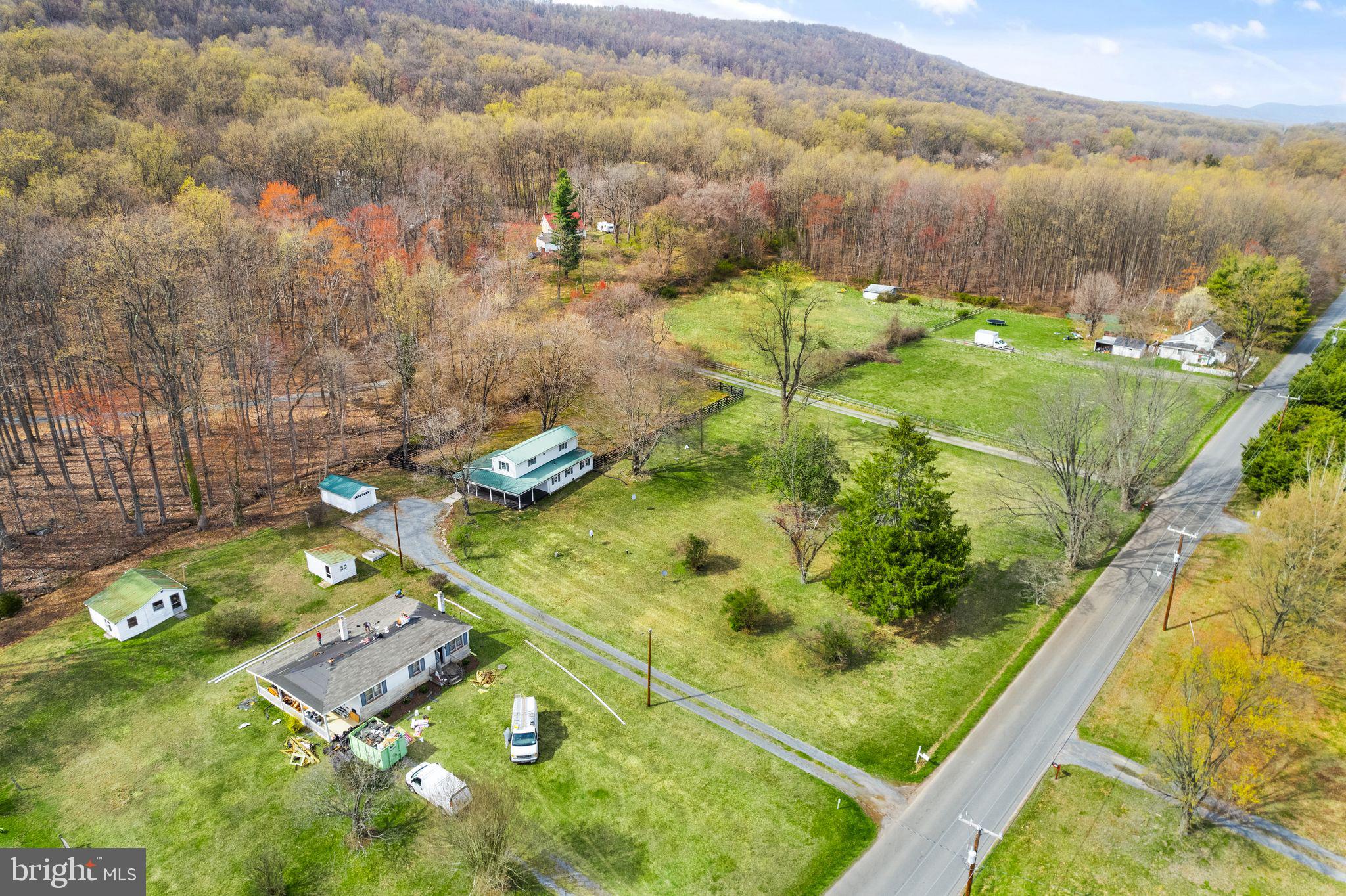 13757 MOUNTAIN ROAD