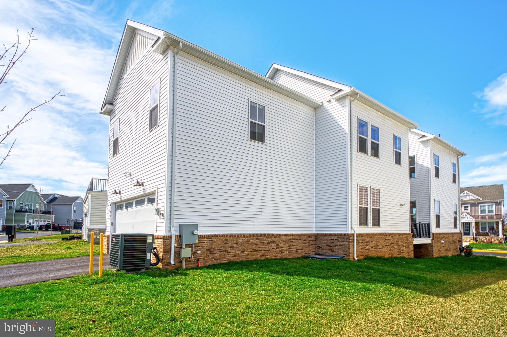 41947 Spring Air Dr