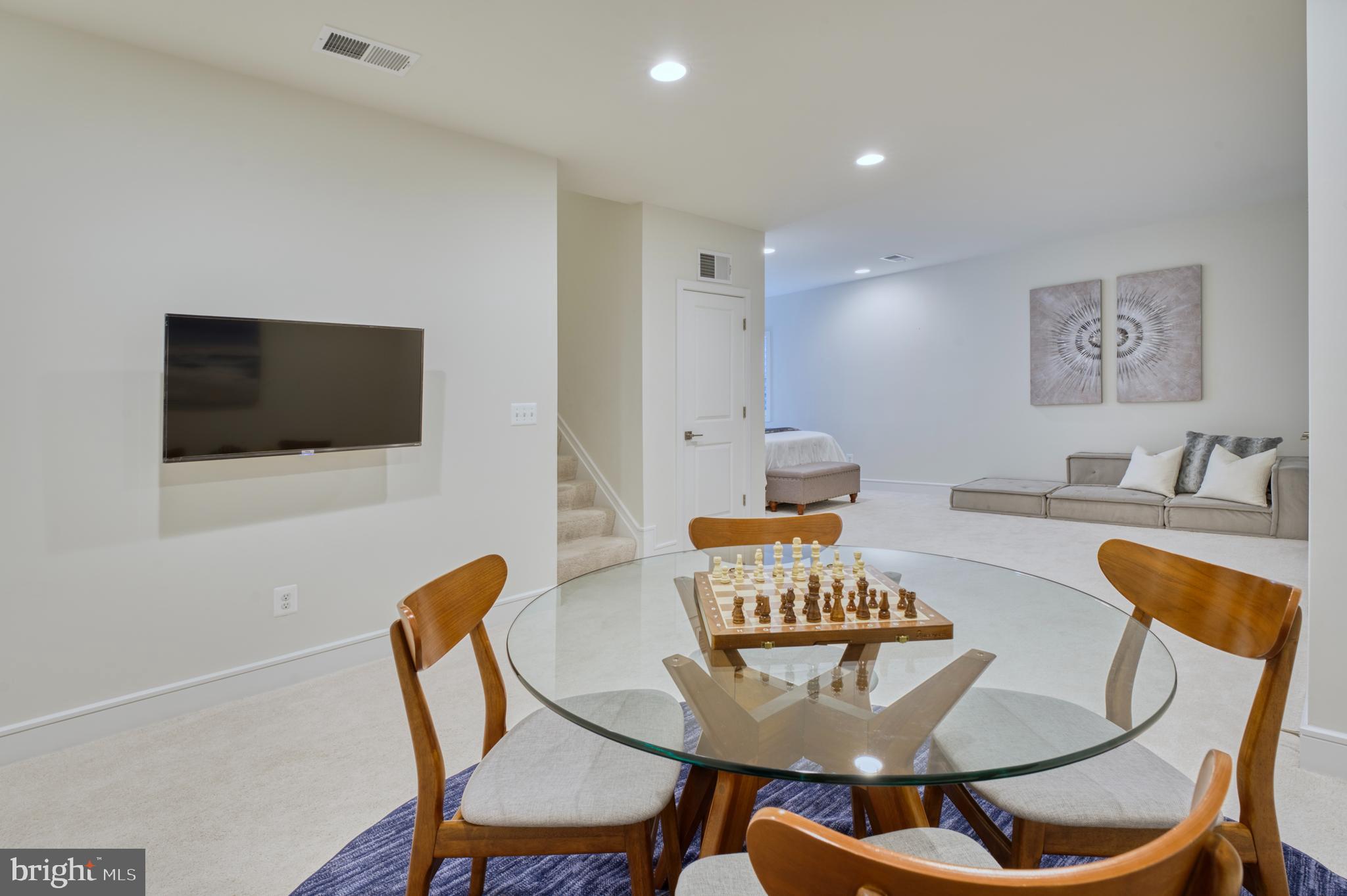 41947 Spring Air Dr