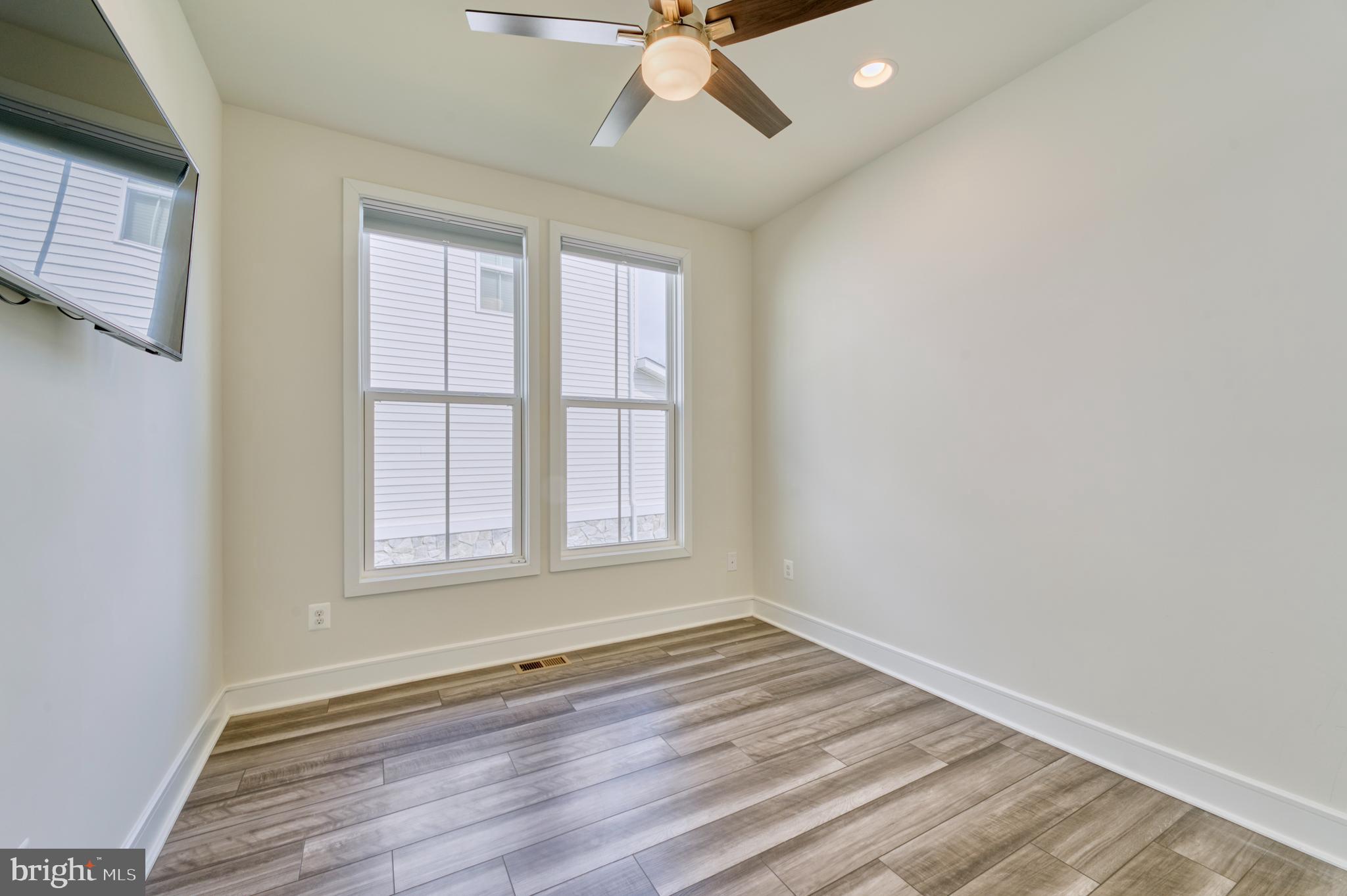 41947 Spring Air Dr