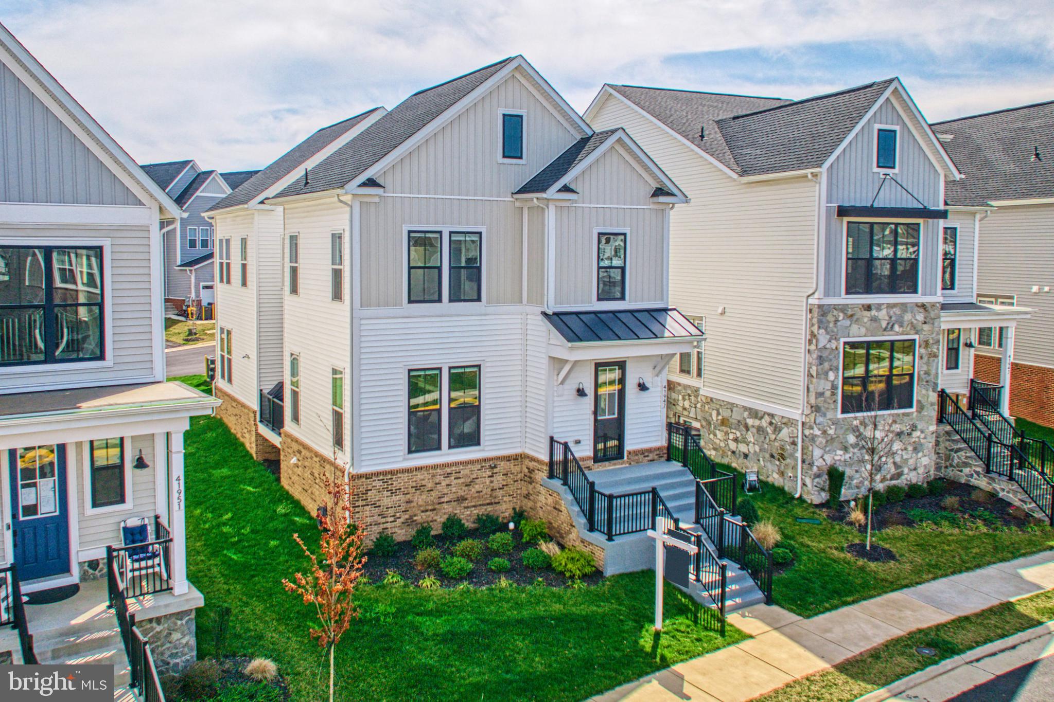 41947 Spring Air Dr