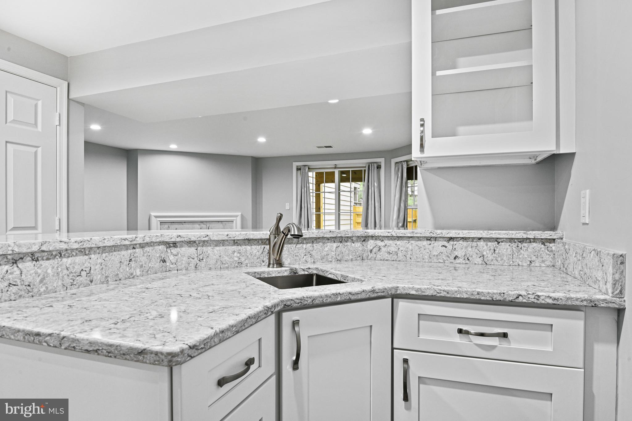 21173 Wildflower Sq