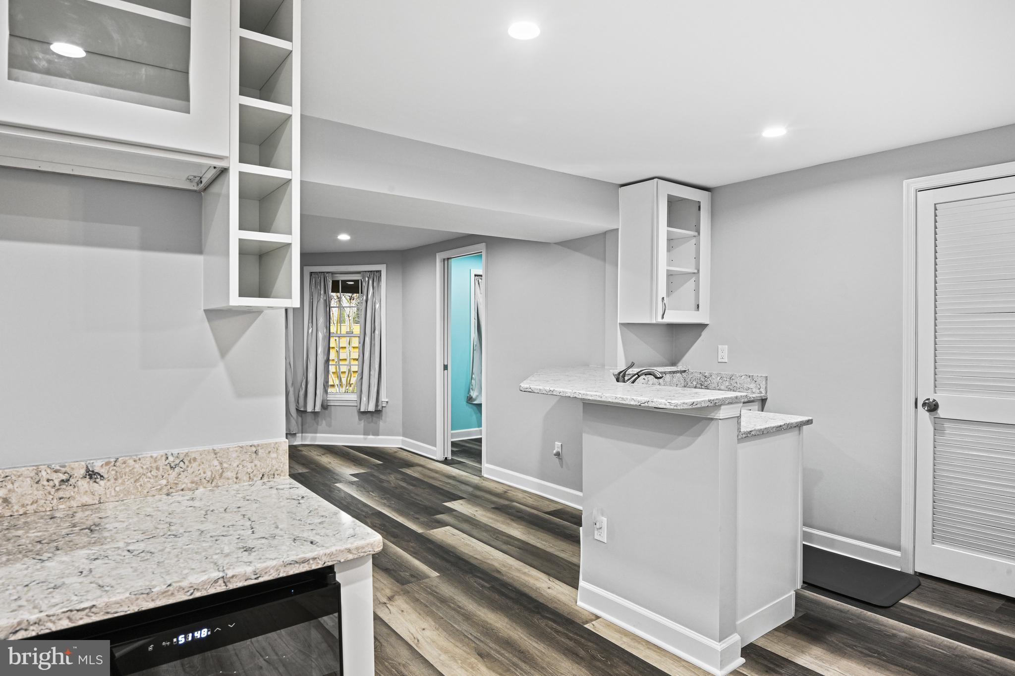 21173 Wildflower Sq