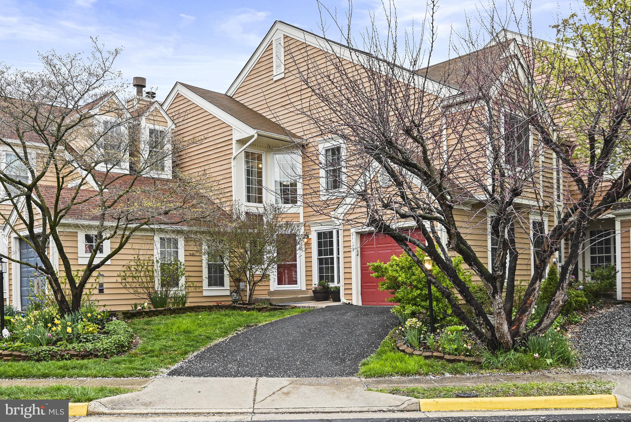 21173 Wildflower Sq