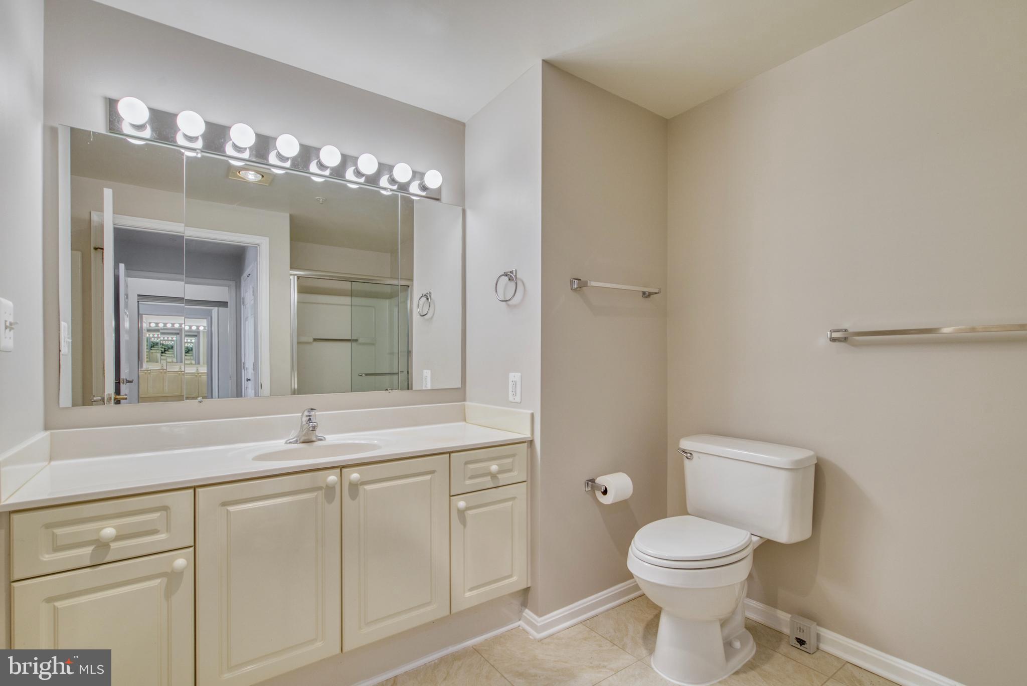 19365 Cypress Ridge Ter #611