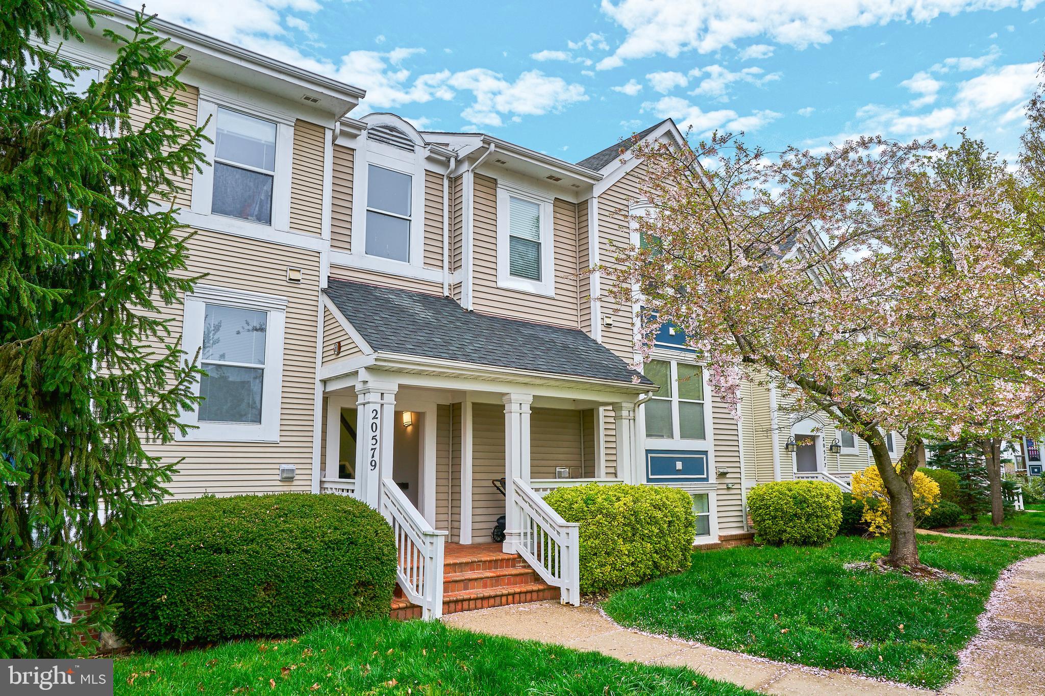 20579 Snowshoe Sq #201