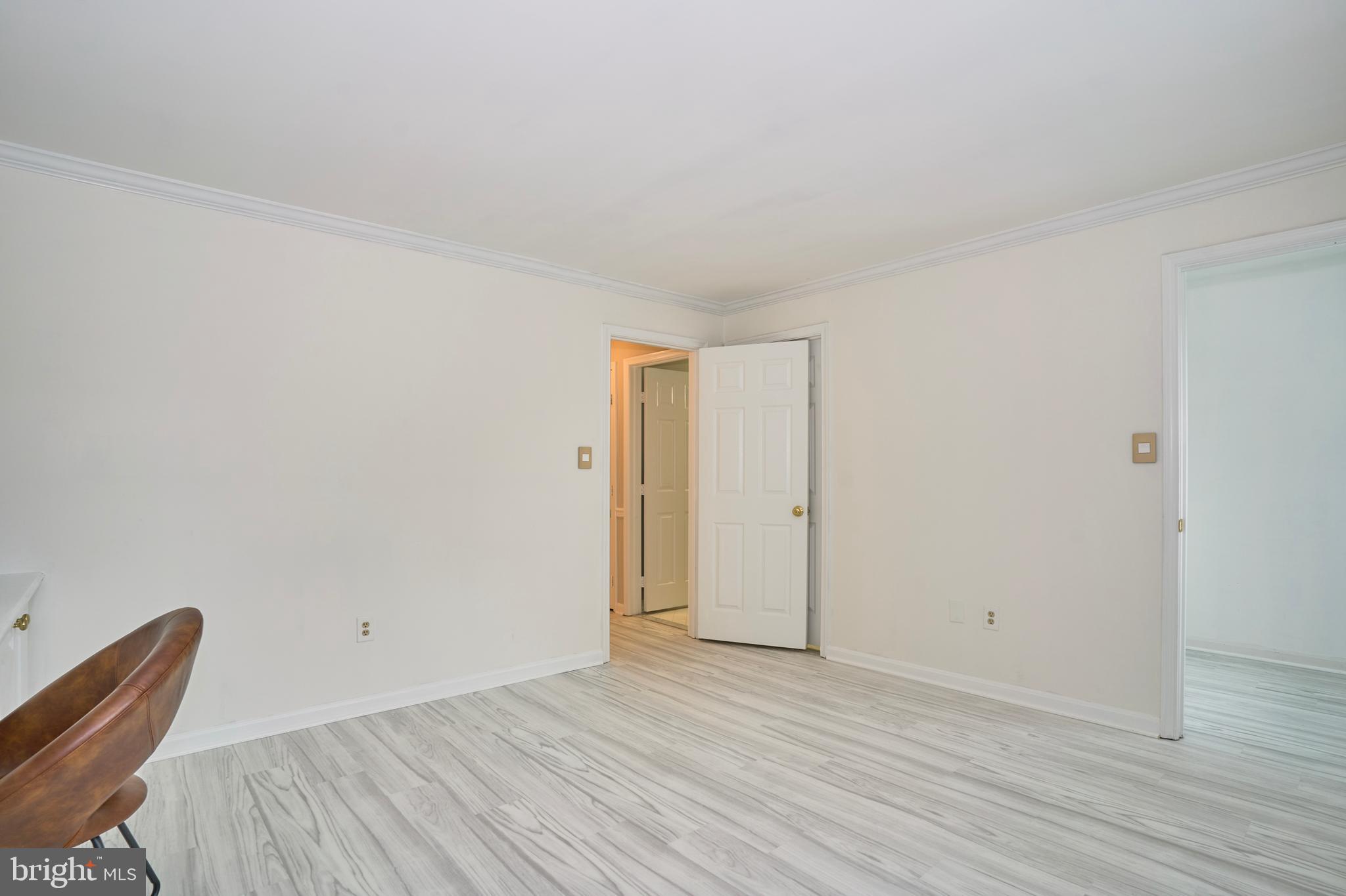 20579 Snowshoe Sq #201