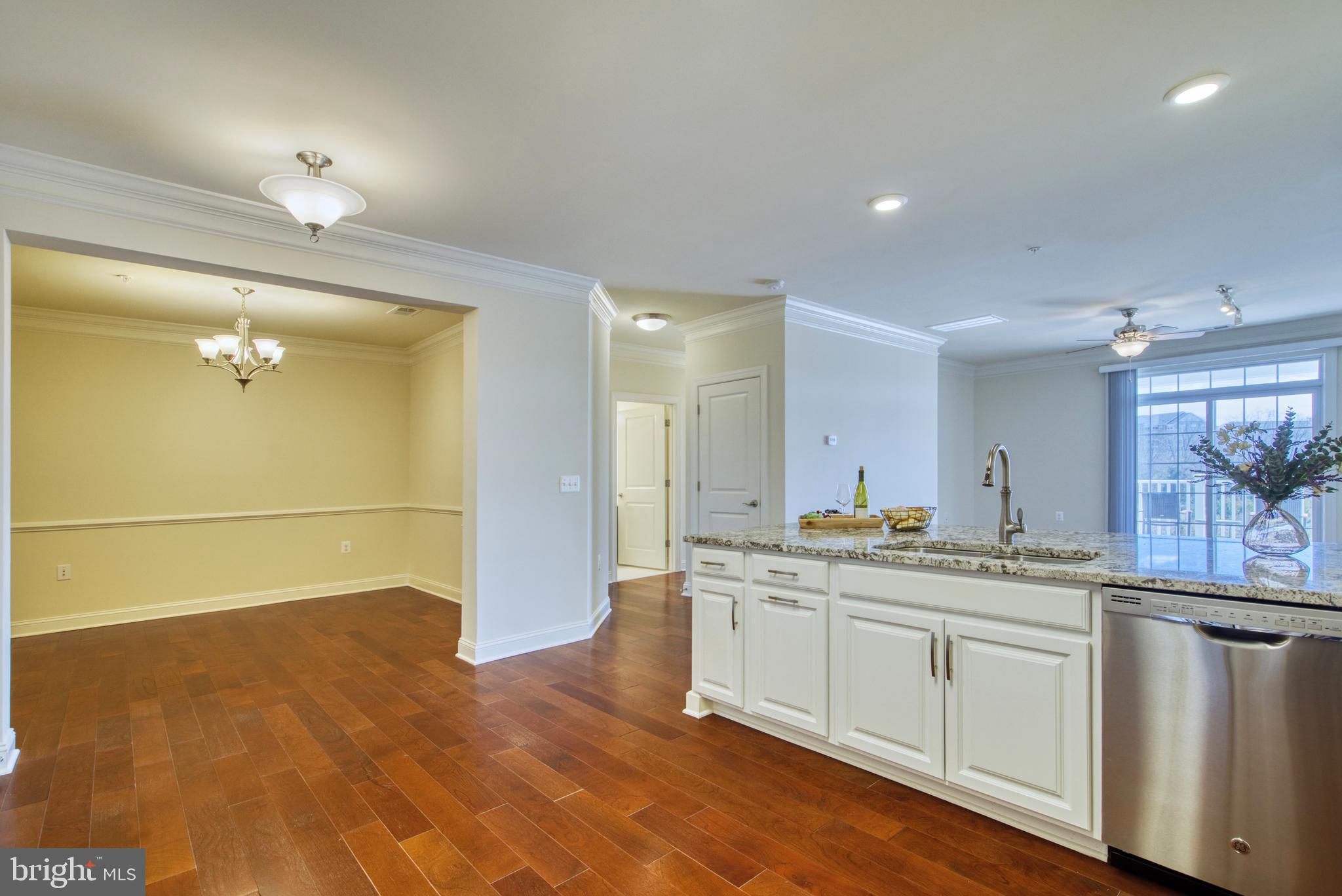 44589 York Crest Ter #305
