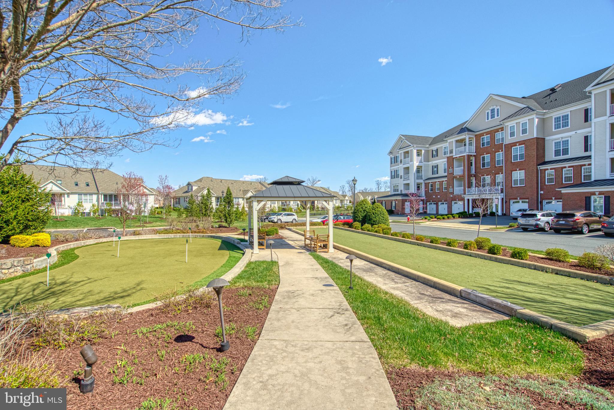 44589 York Crest Ter #305