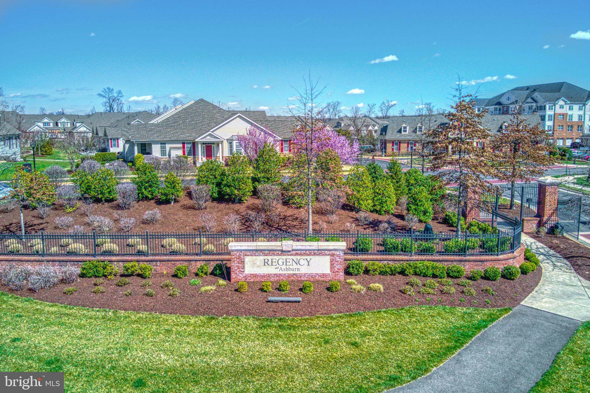 44589 York Crest Ter #305