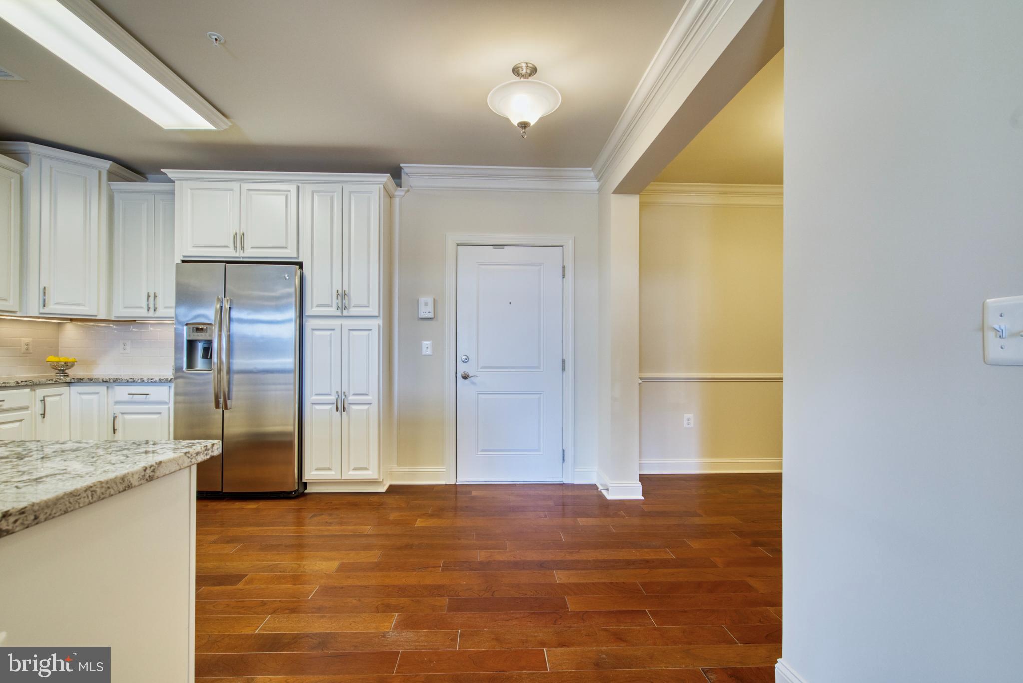 44589 York Crest Ter #305