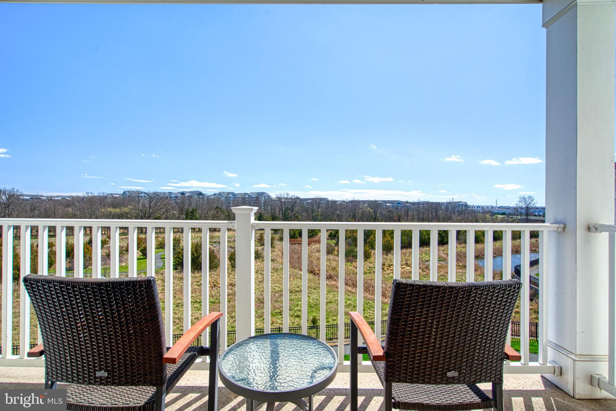 44589 York Crest Ter #305
