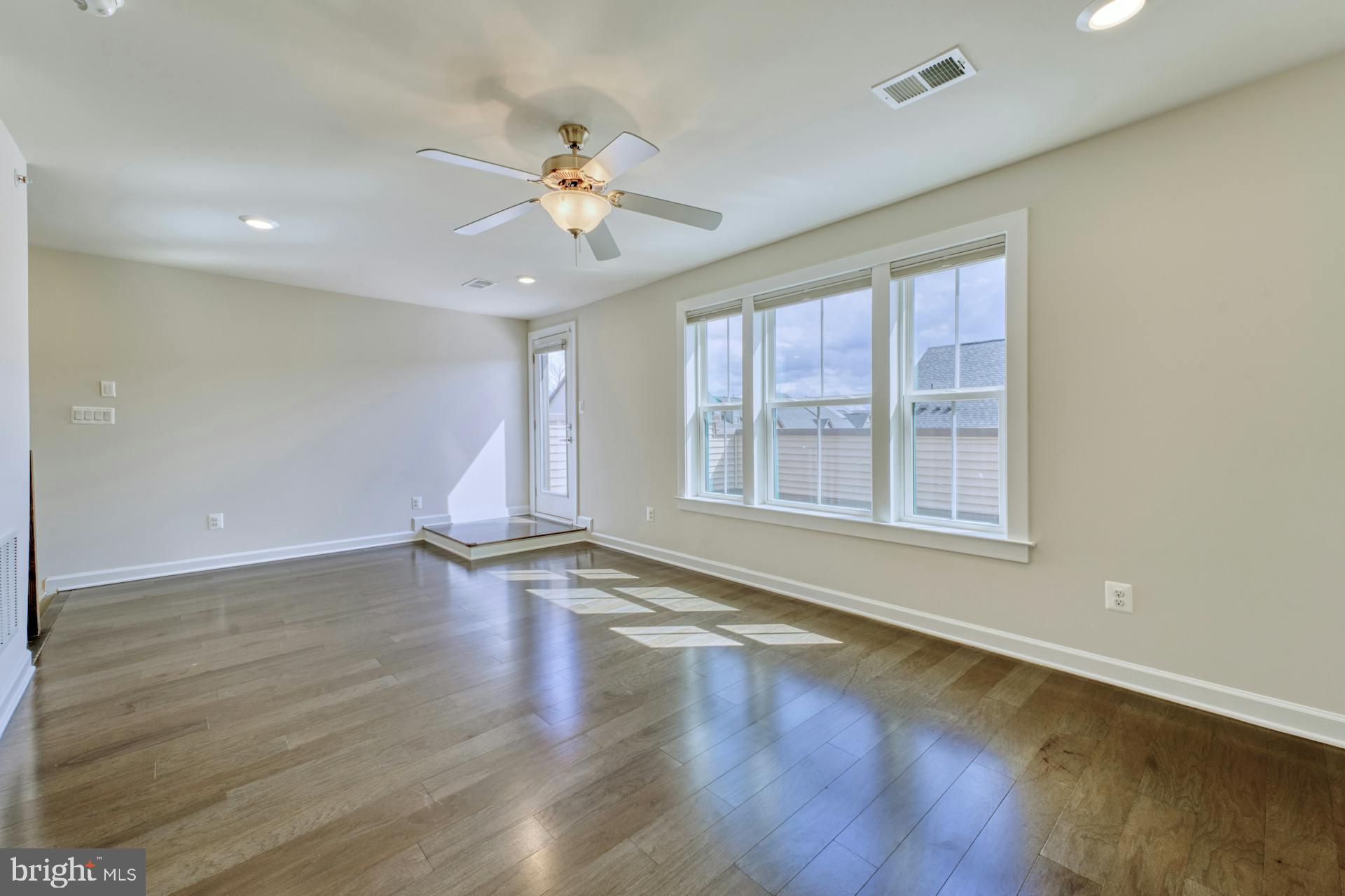 43378 Apple Orchard Sq